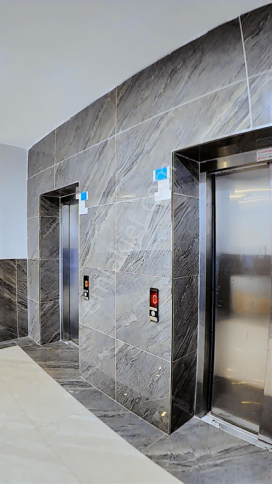 Öğretmen'den Zirve Tower'da Eşyalı Ara Kat Kiralık 1+1 - Görsel 16