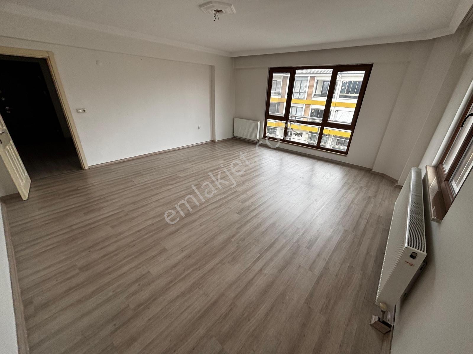Öğretmen'den Hamidiye Mahallesi'nde 3+1 Kiralık Daire - Görsel 13