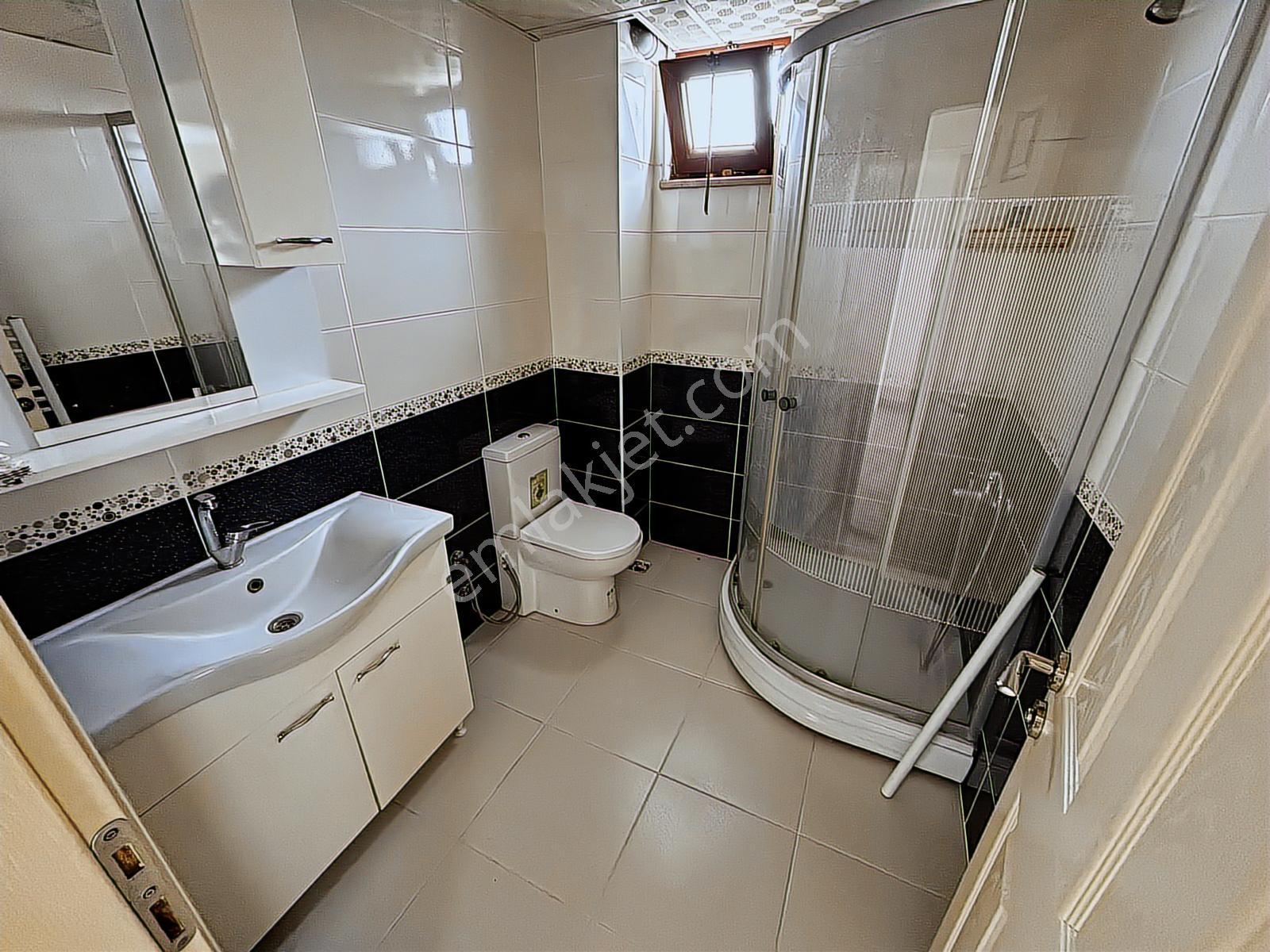 Öğretmen'den Hamidiye Mahallesi'nde 3+1 Kiralık Daire - Görsel 4