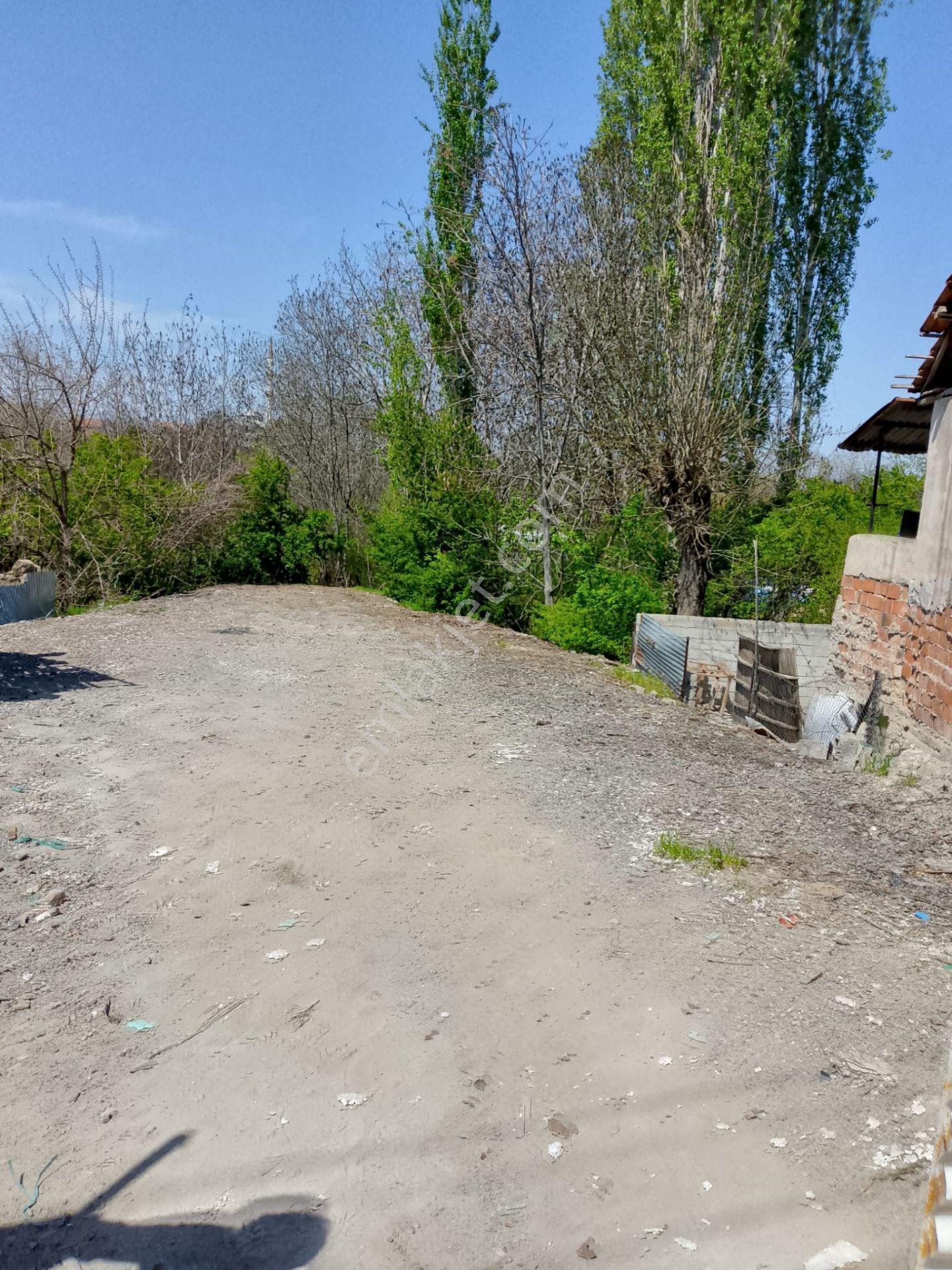 Kaynarcada Satılık 500 Metre Konut İmarlı Arsa İmarda Kalan 260 Metre Araç Takaslı - Görsel 4