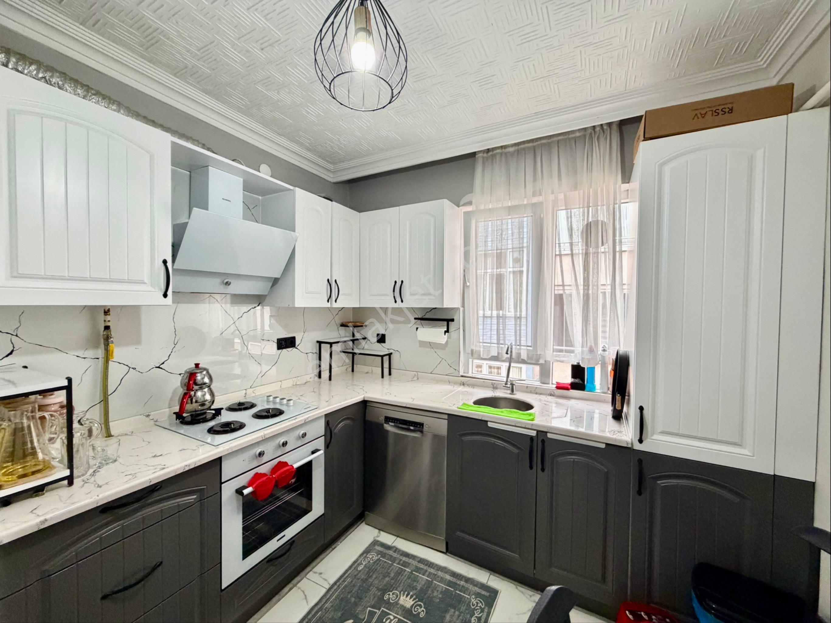 Evim-nur’dan Yenidoğan Mh 3+1 170m2 Özel Yapım Dubleks Daire