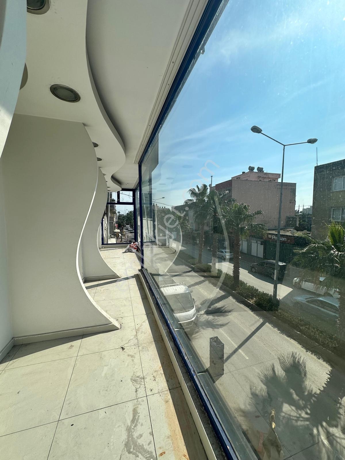 Aktif'ten Siteler'de Cadde Üzeri Kiralık 3 Katlı Dükkan - Görsel 14