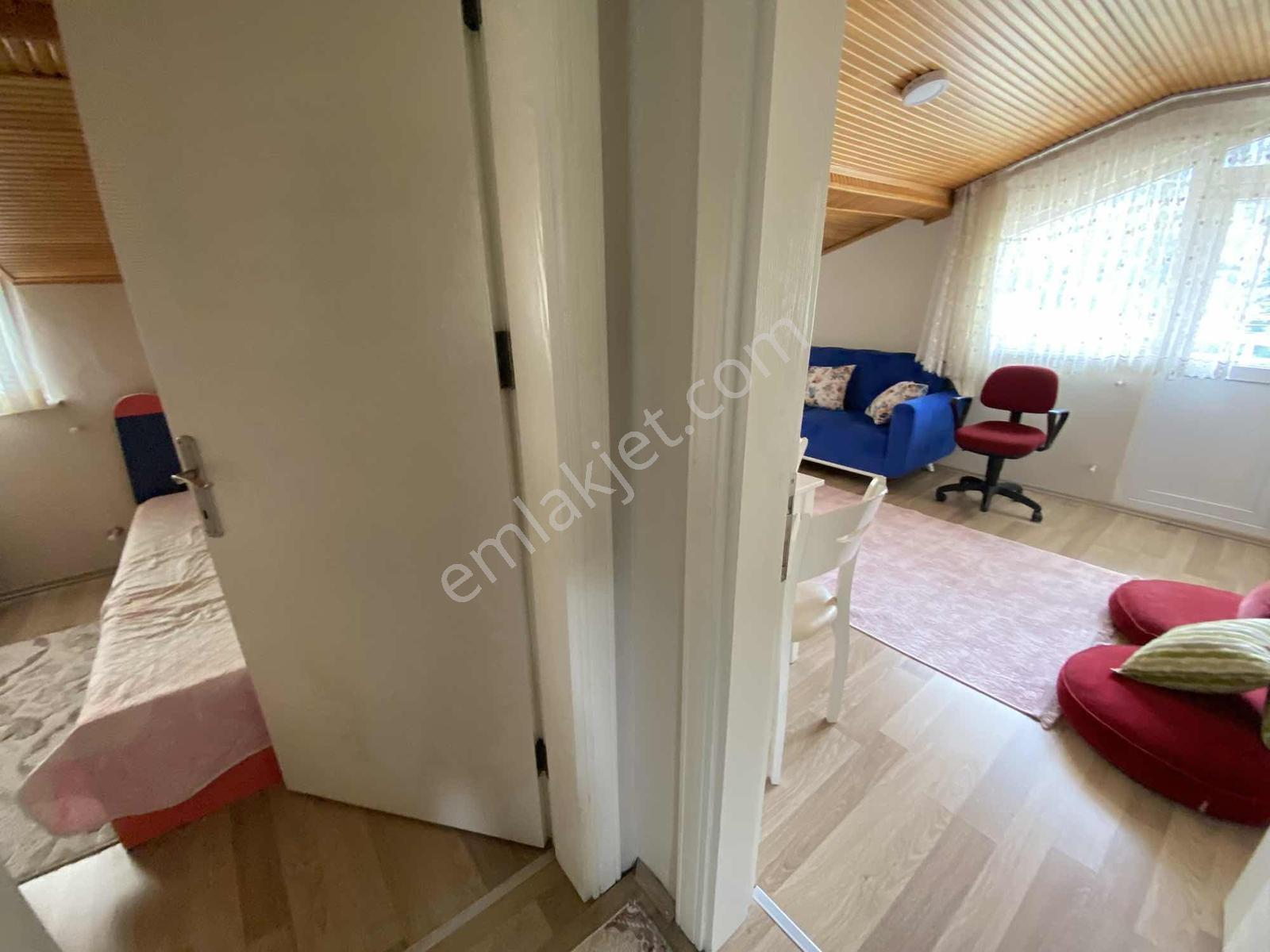 Ordu Saraycık Mahallesinde Üç Katlı Müstakil 5+2 Satılık Daire - Görsel 11