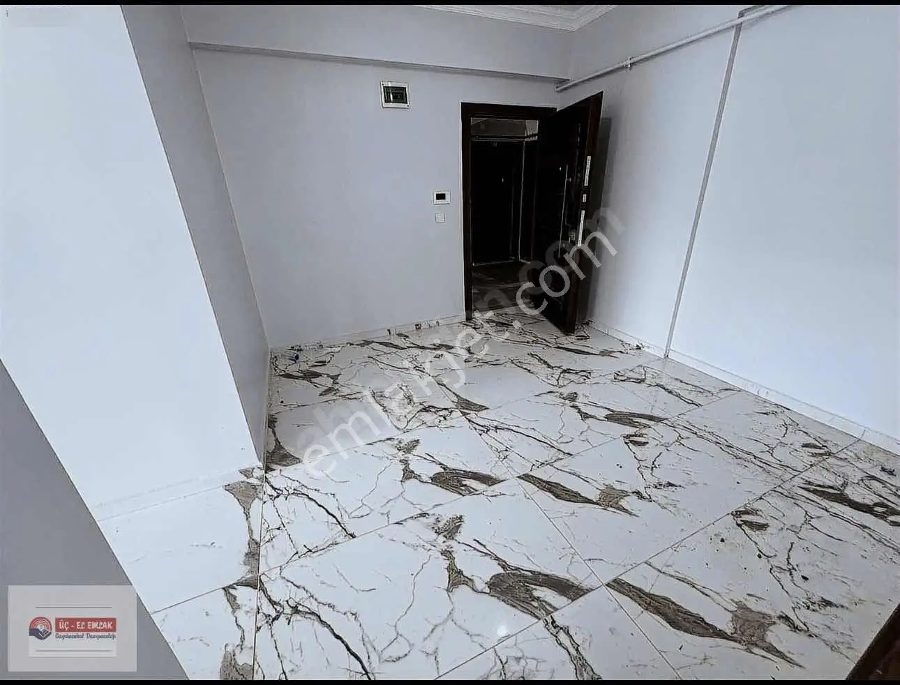 Diş Hast. Yakını-merkezi Konumda Kiralık Geniş 70 M2 1+1 Daire - Görsel 5