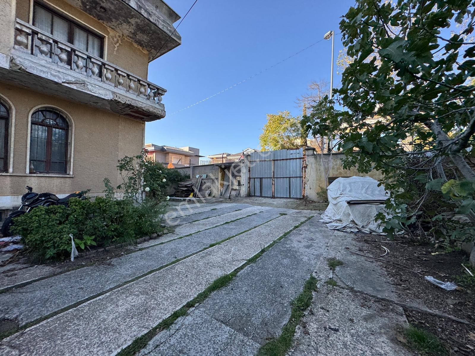 Anka Real Estate/ Kısıklı Alemdağ Caddesinde Satılık Müstakil Ev - Görsel 31