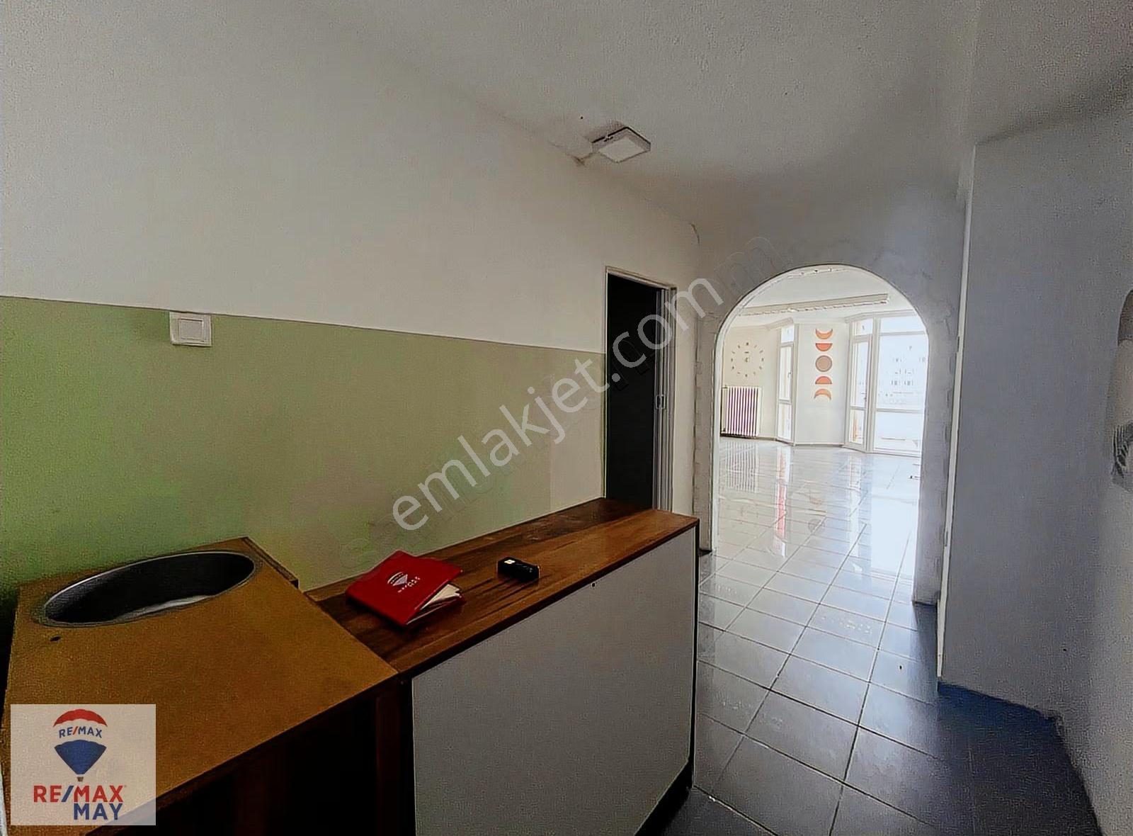 Atatürk Bulvarı'nda Tabela Değeri Yüksek Kiralık Büro&ofis - Görsel 2