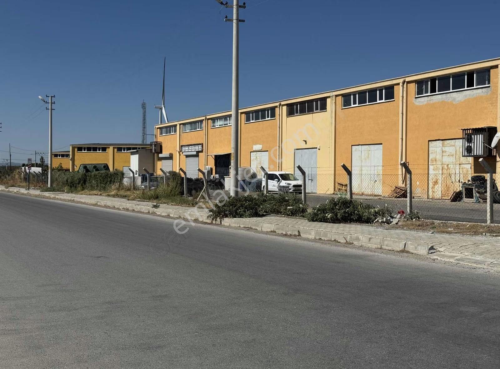 Dostlardan Gıda Çarşısında Kiralık İşyeri &depo