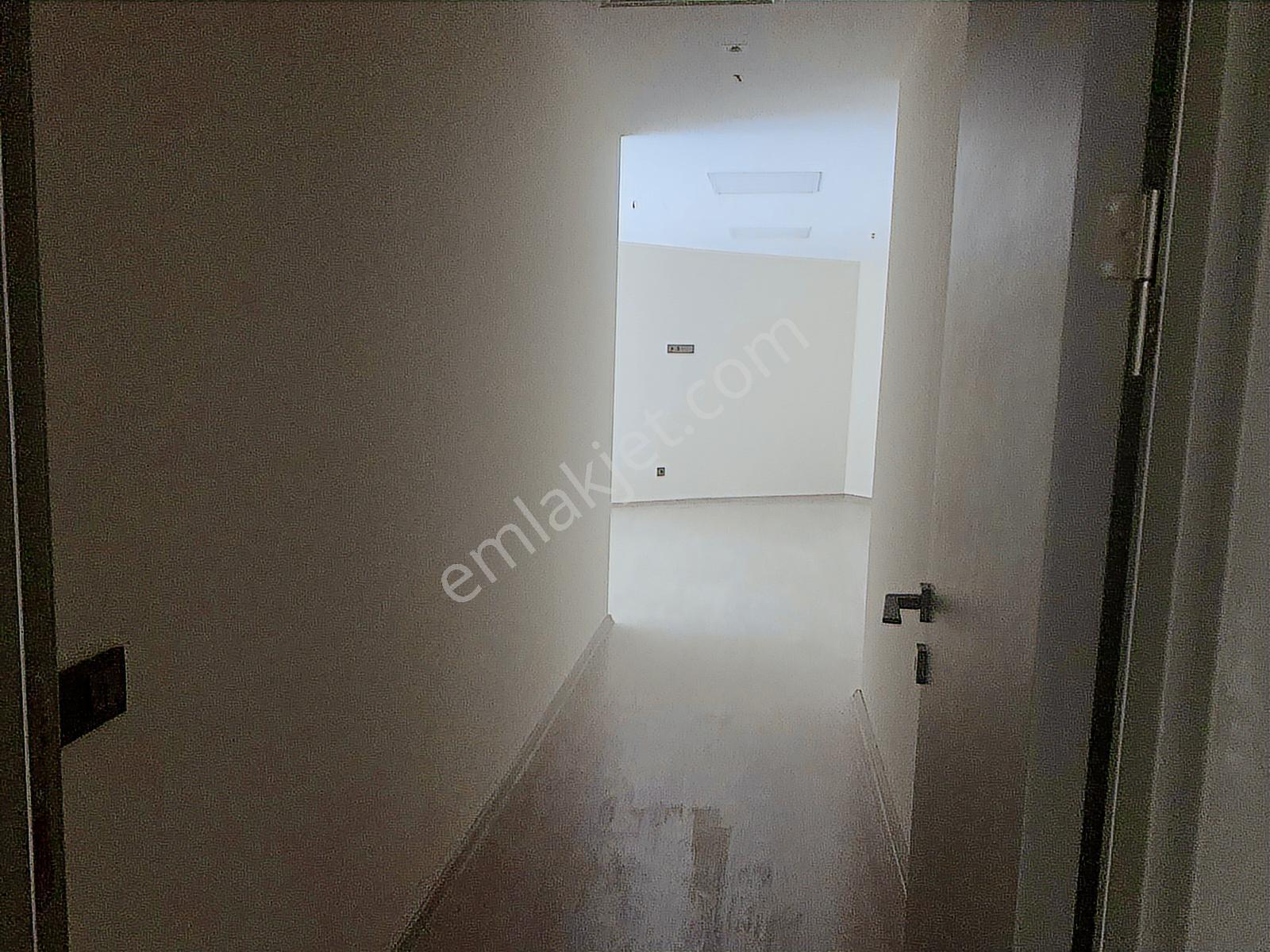 Başkent Emlak Konutları // Ana Giriş Kiralık Dükkan - Görsel 19