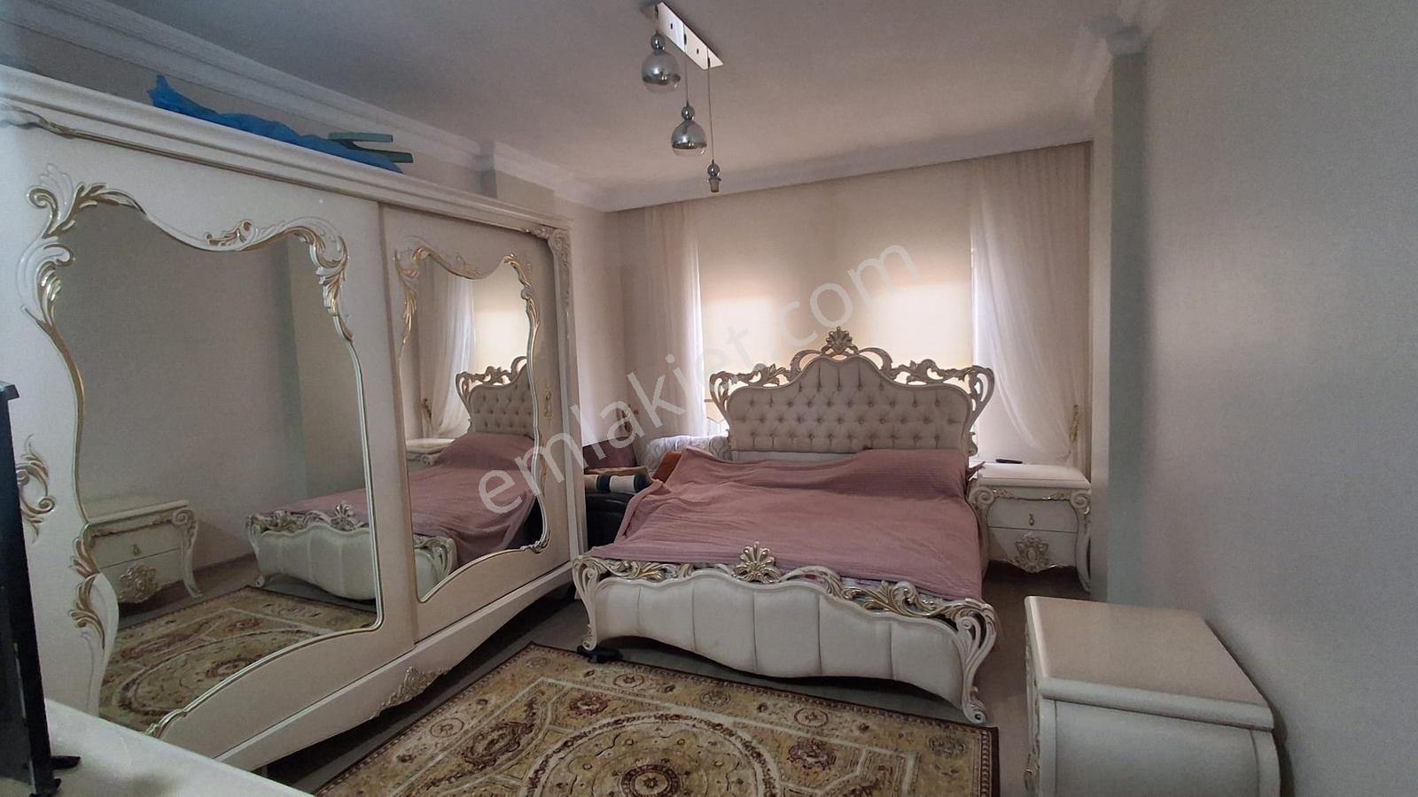 Babacandan Yenişehir Emniyet Cadesinde İçi Yapılı 3+1 Lüks Daire - Görsel 9