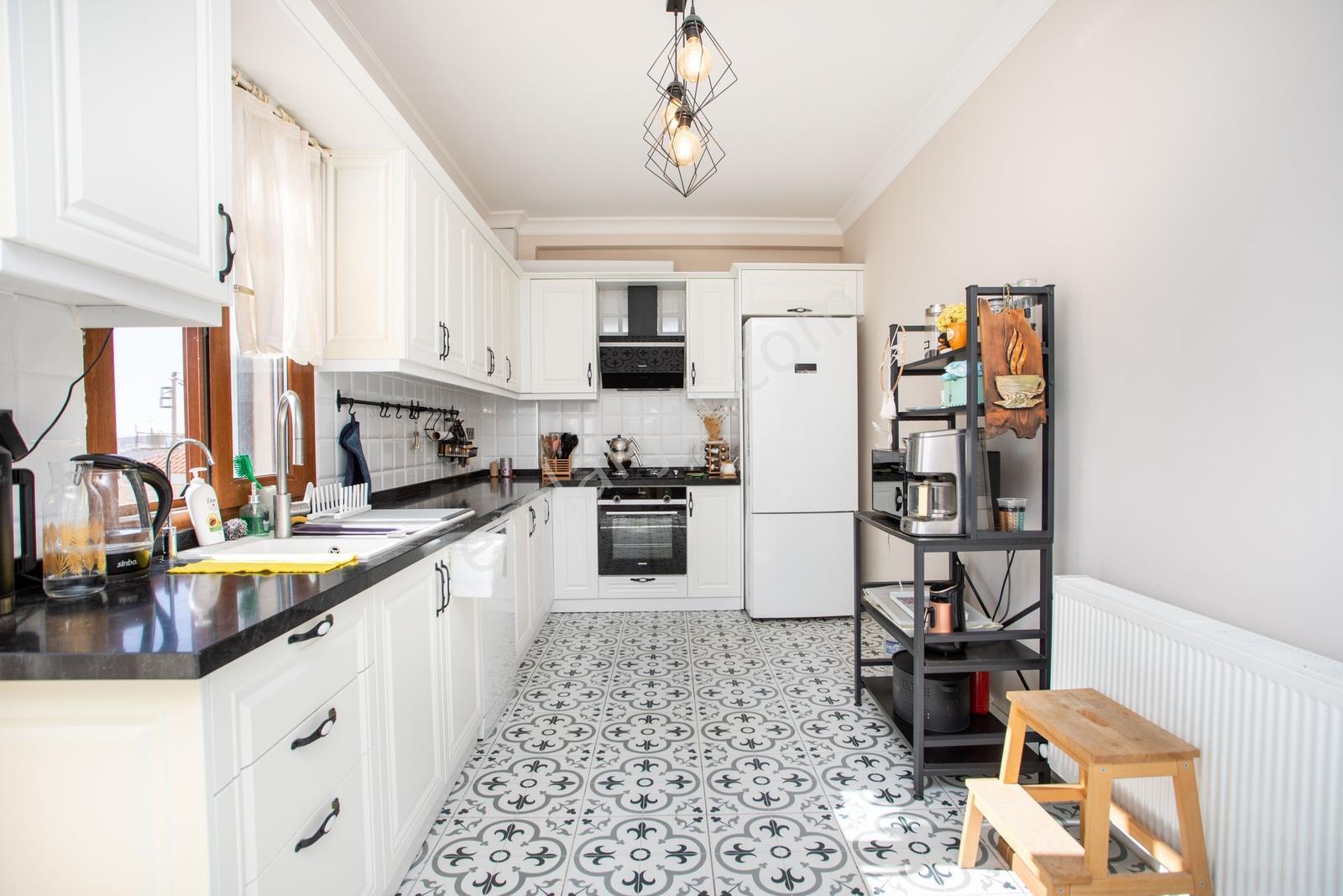 Foça Yenibağarası Mah. Satılık 4+1 Müstakil Villa - Görsel 23