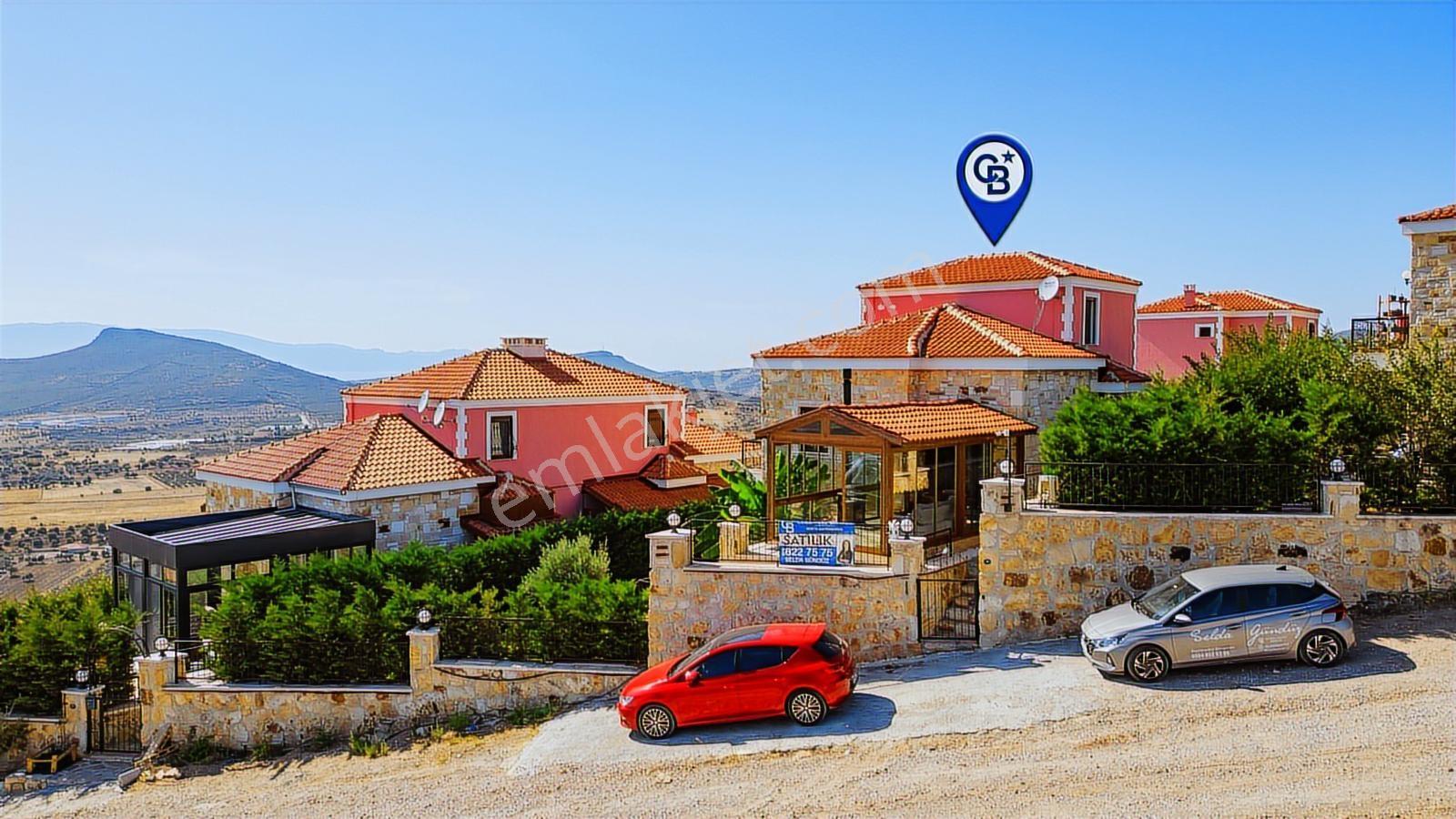Foça Yenibağarası Mah. Satılık 4+1 Müstakil Villa - Görsel 32