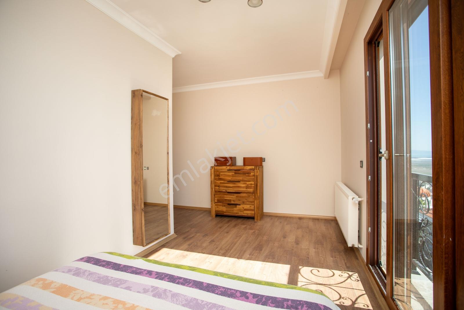 Foça Yenibağarası Mah. Satılık 4+1 Müstakil Villa - Görsel 9