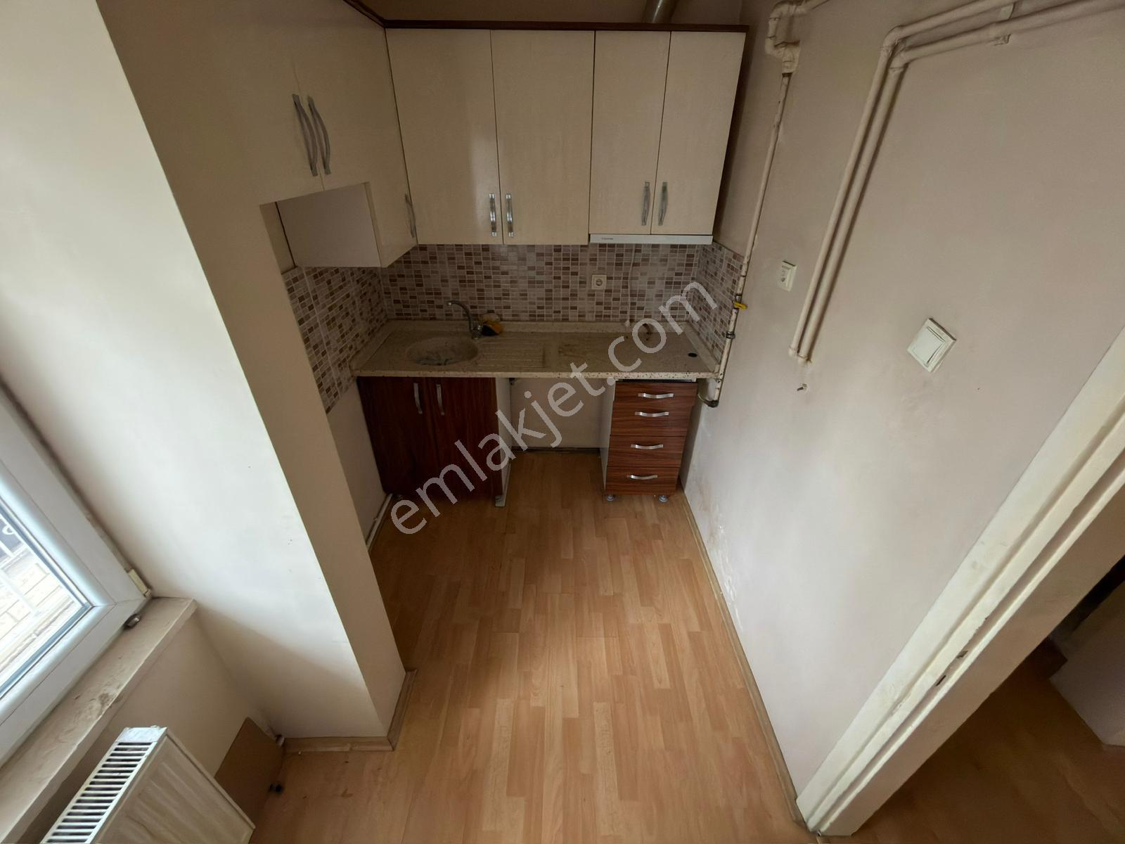 Etlik Hast. Bölgesi Yakını Kiralık Y.giriş 2+1 Balkonlu 90m2 Net - Görsel 7