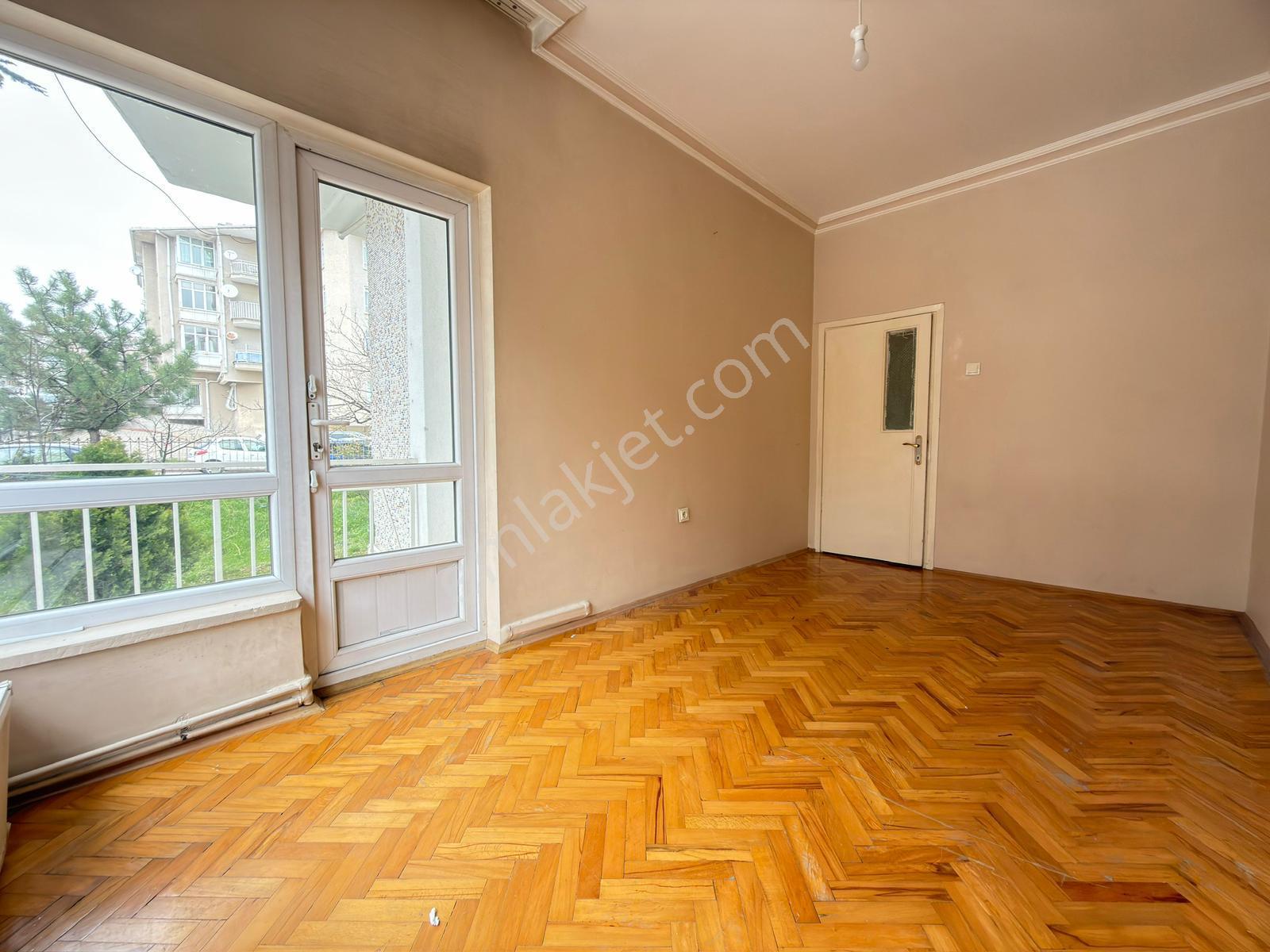 Etlik Hast. Bölgesi Yakını Kiralık Y.giriş 2+1 Balkonlu 90m2 Net - Görsel 13