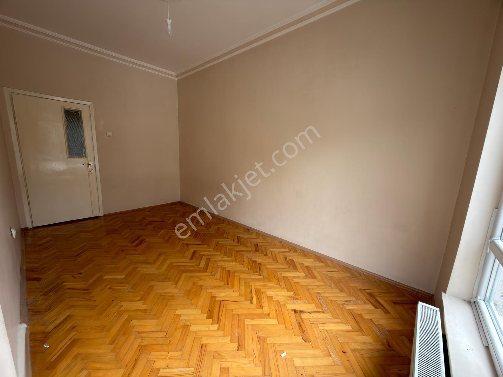 Etlik Hast. Bölgesi Yakını Kiralık Y.giriş 2+1 Balkonlu 90m2 Net - Görsel 14
