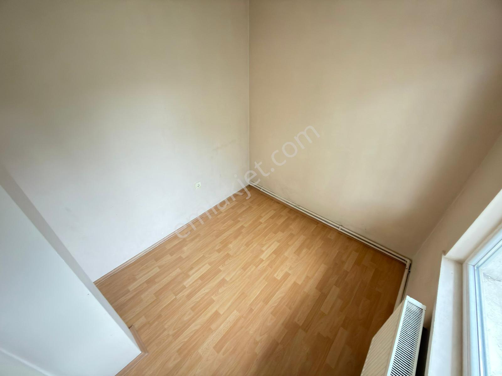 Etlik Hast. Bölgesi Yakını Kiralık Y.giriş 2+1 Balkonlu 90m2 Net - Görsel 6