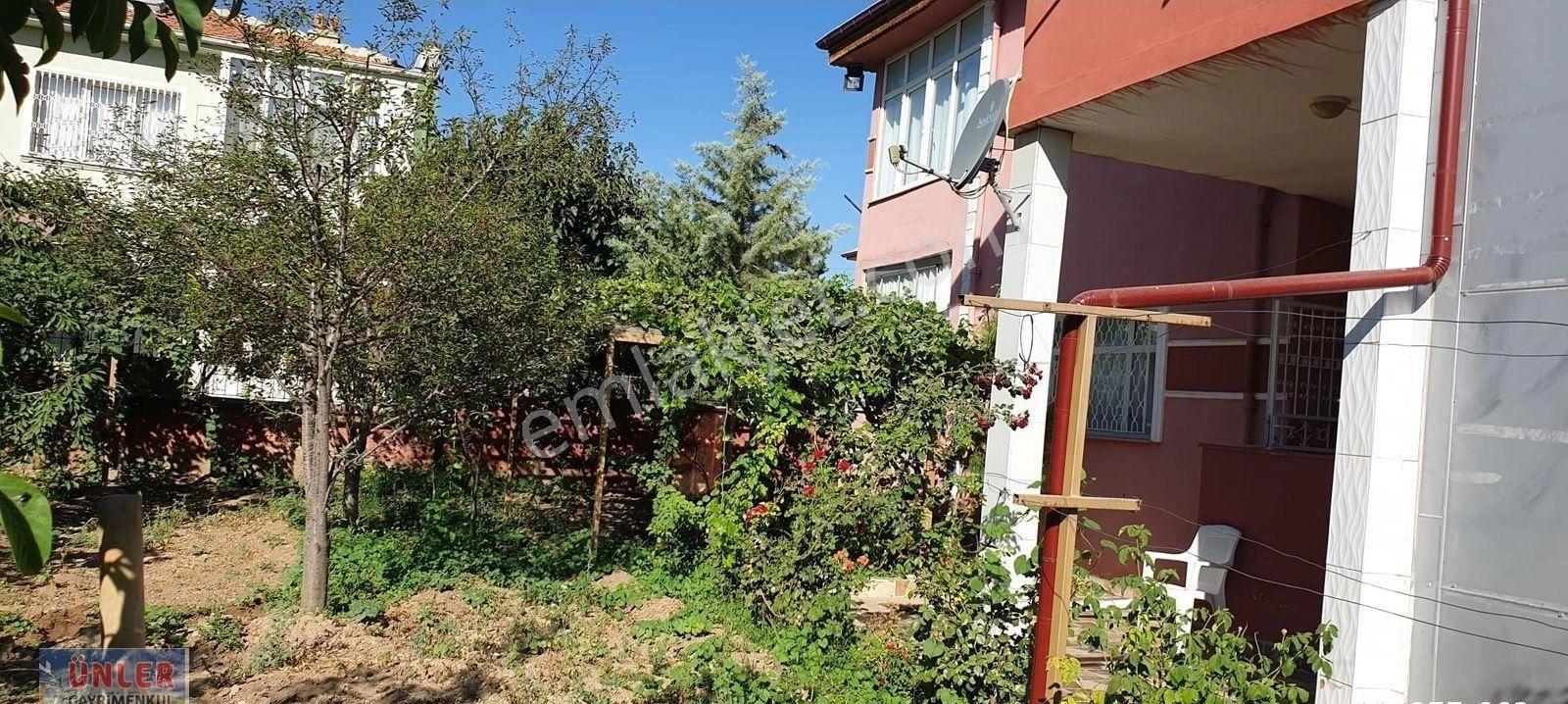 Talatpaşada Full Yapılı Eşyalı Süper Lüks Bahçeli Müstakil Ev - Görsel 14