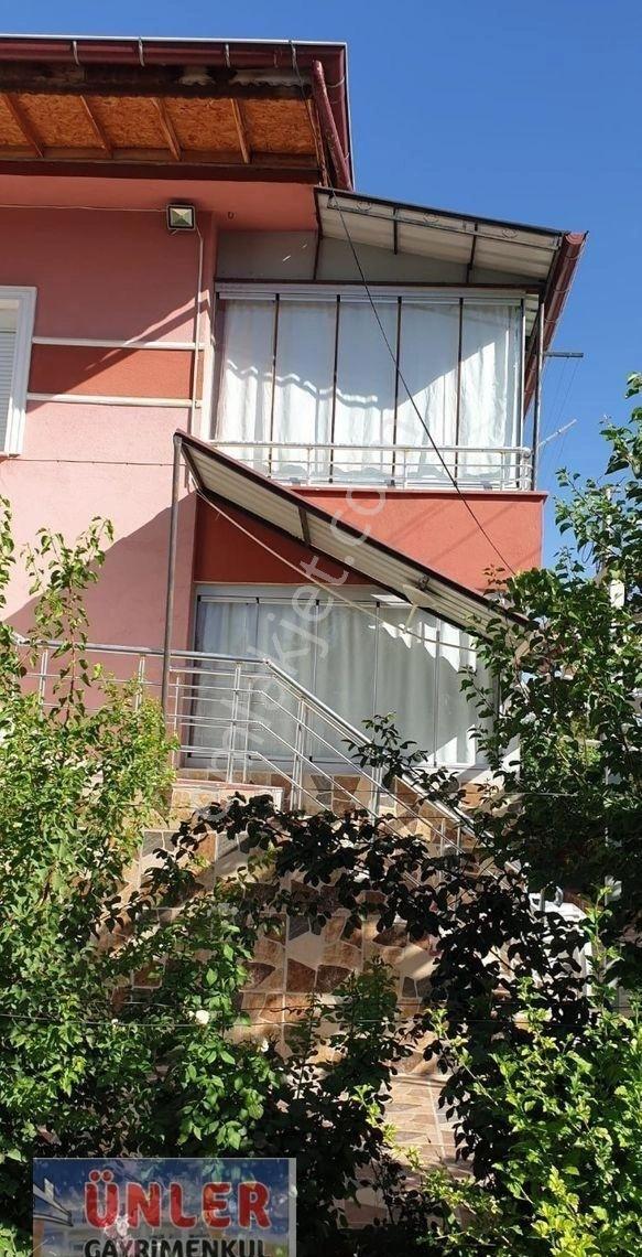 Talatpaşada Full Yapılı Eşyalı Süper Lüks Bahçeli Müstakil Ev - Görsel 6