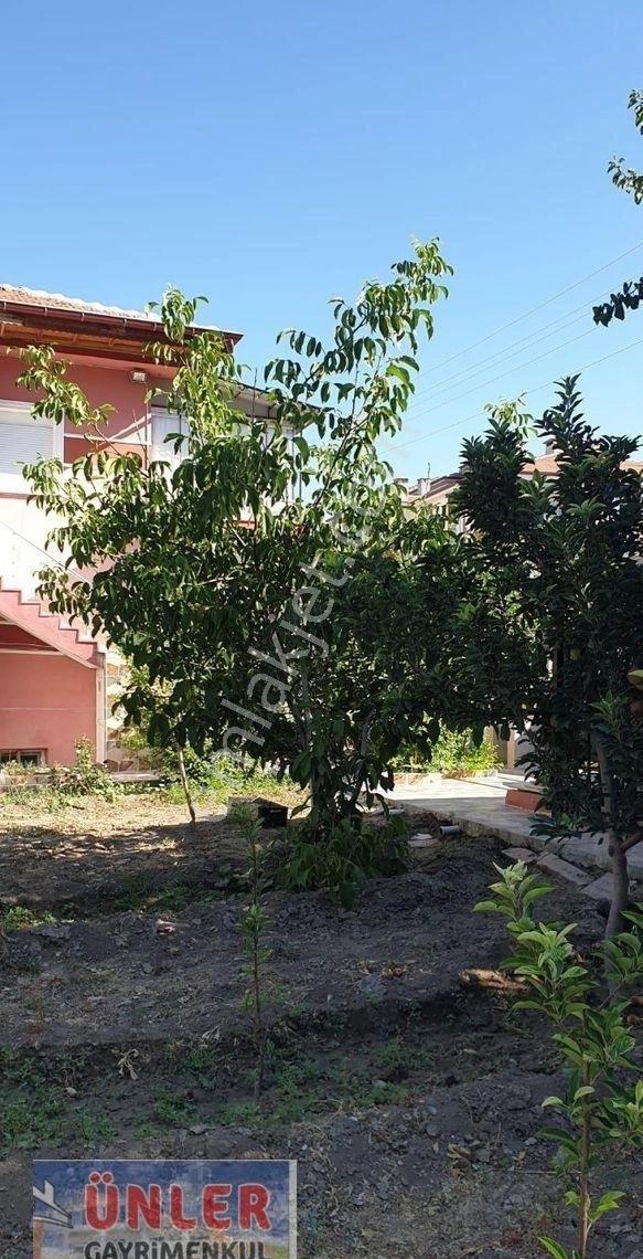 Talatpaşada Full Yapılı Eşyalı Süper Lüks Bahçeli Müstakil Ev - Görsel 34