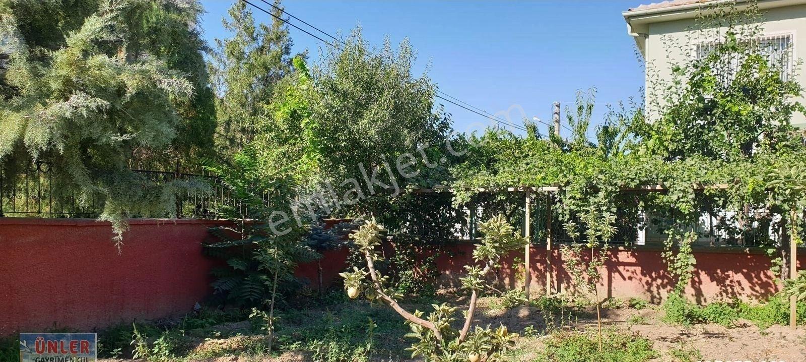 Talatpaşada Full Yapılı Eşyalı Süper Lüks Bahçeli Müstakil Ev - Görsel 15