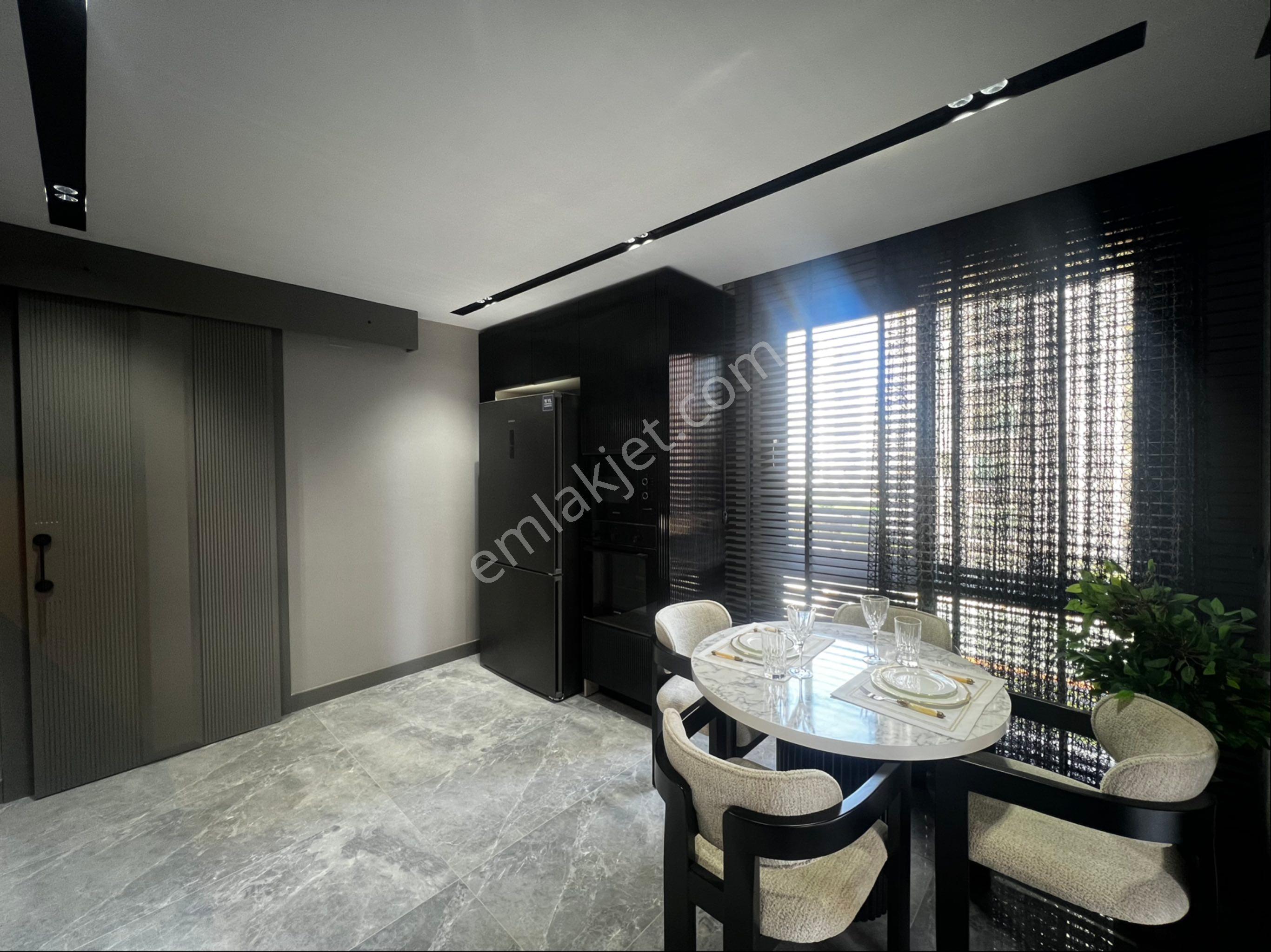 Türkmenbaşı Blv'da Site İçi Havuz Güv.k.otopark 3+1 K.mutfak Ç.banyo G.odalı Ultra Lüx - Görsel 3