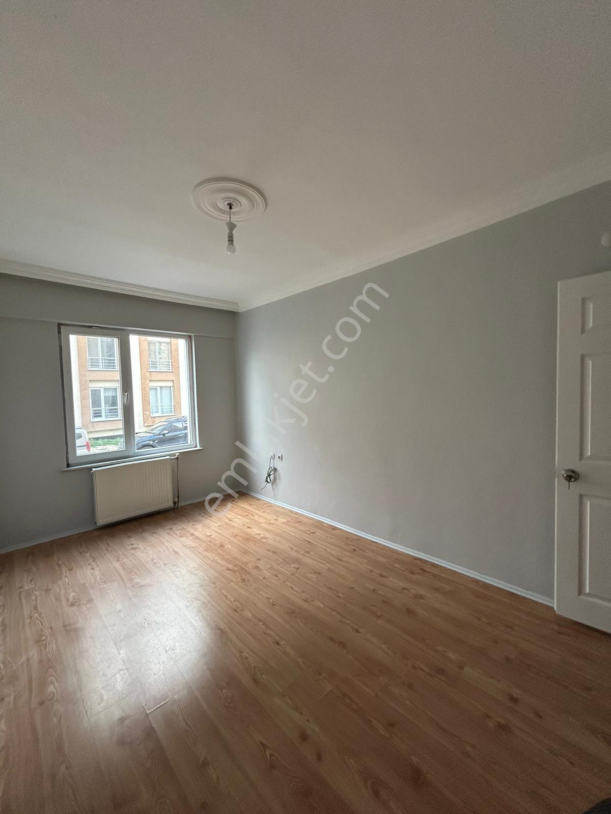 İstasyon Mahallesinde Kiralık 3+1 Yüksek Giriş Daire - Görsel 28