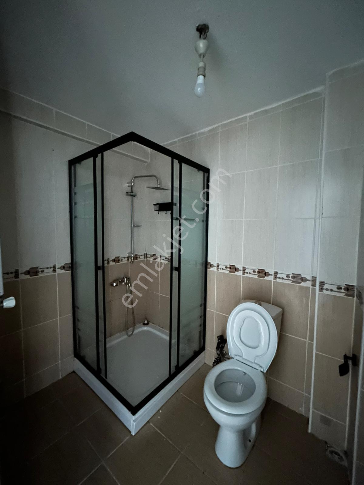İstasyon Mahallesinde Kiralık 3+1 Yüksek Giriş Daire - Görsel 19