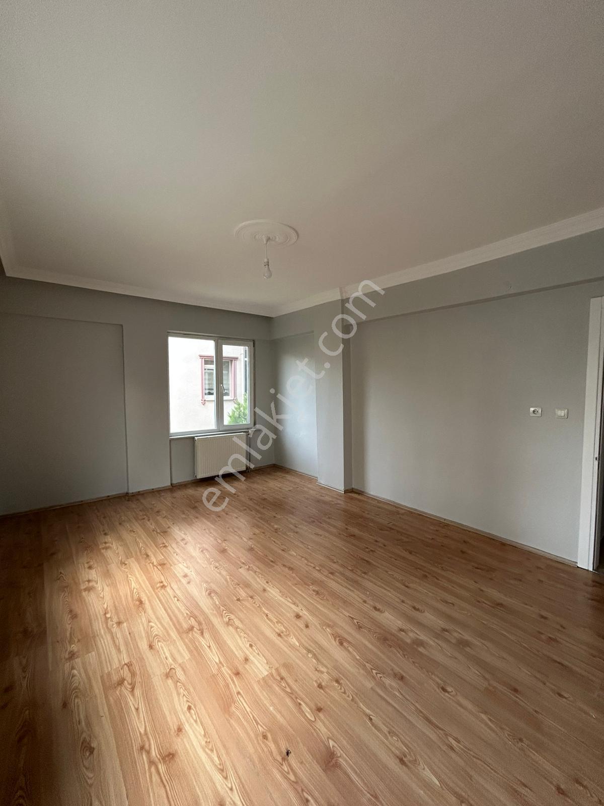 İstasyon Mahallesinde Kiralık 3+1 Yüksek Giriş Daire - Görsel 5