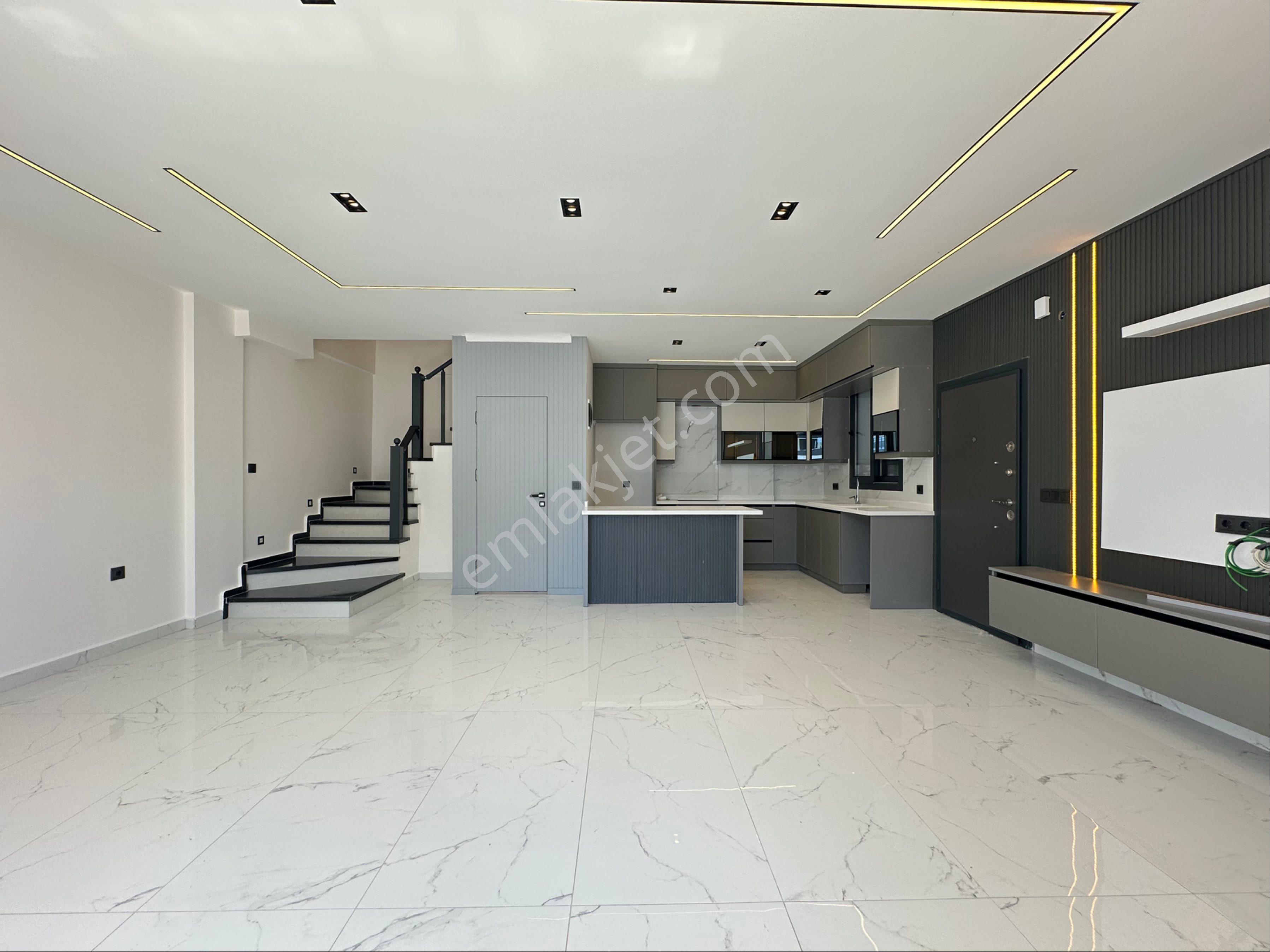Didim Efelerde Merkezi Konumda 3+1 Havuzlu Otoparklı Villa - Görsel 12