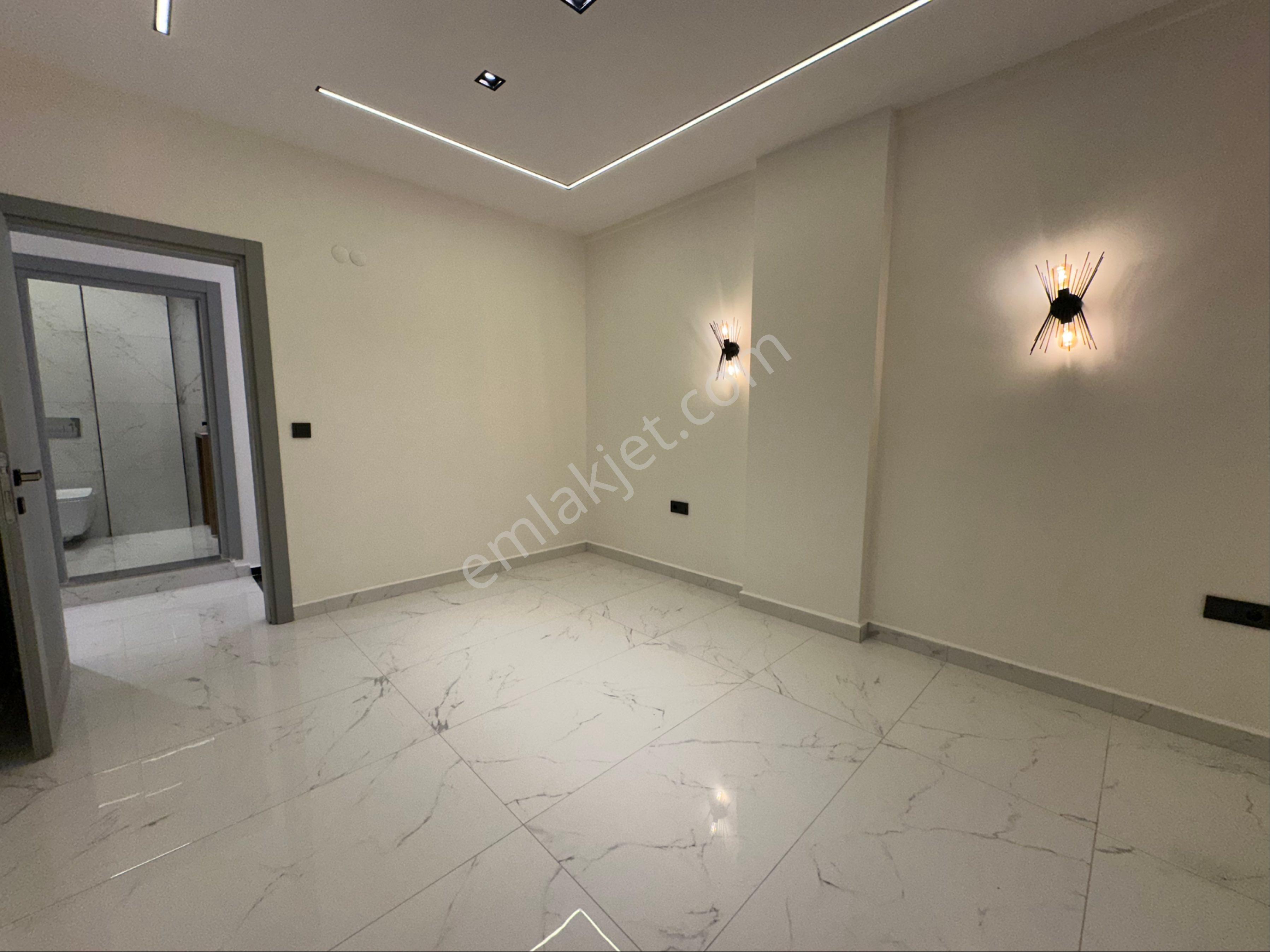 Didim Efelerde Merkezi Konumda 3+1 Havuzlu Otoparklı Villa - Görsel 24