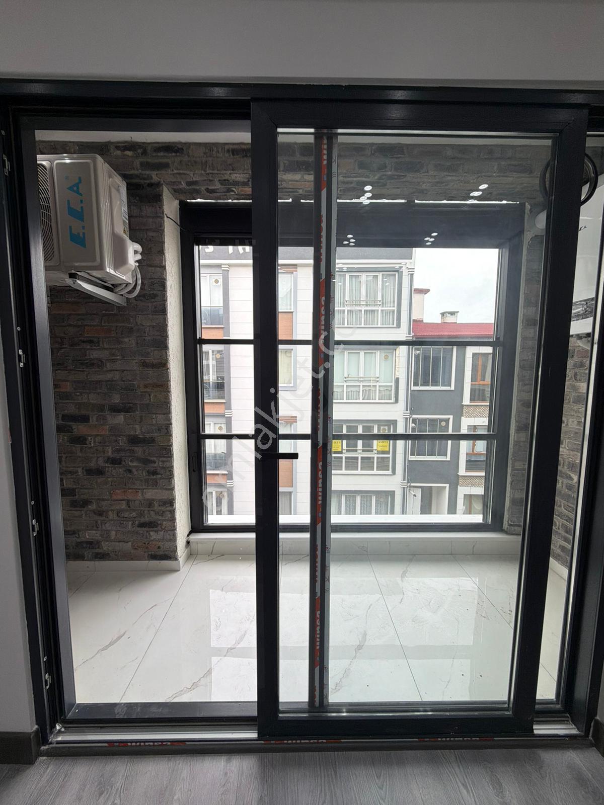 Karacaibrahim Mah Kurtuluş Cad. Üzeri Kiralık 2+0 Balkonlu Daire - Görsel 12
