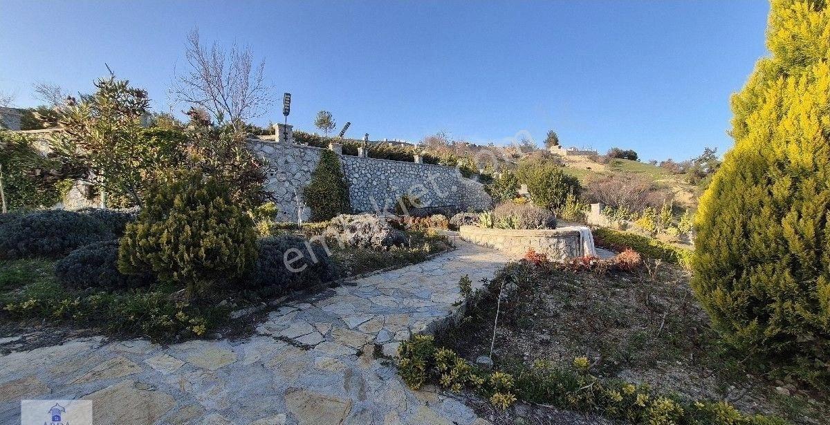 Bornova Sarnıçköy 3973m2 Yatırımlık Fırsat Arazi - Görsel 2