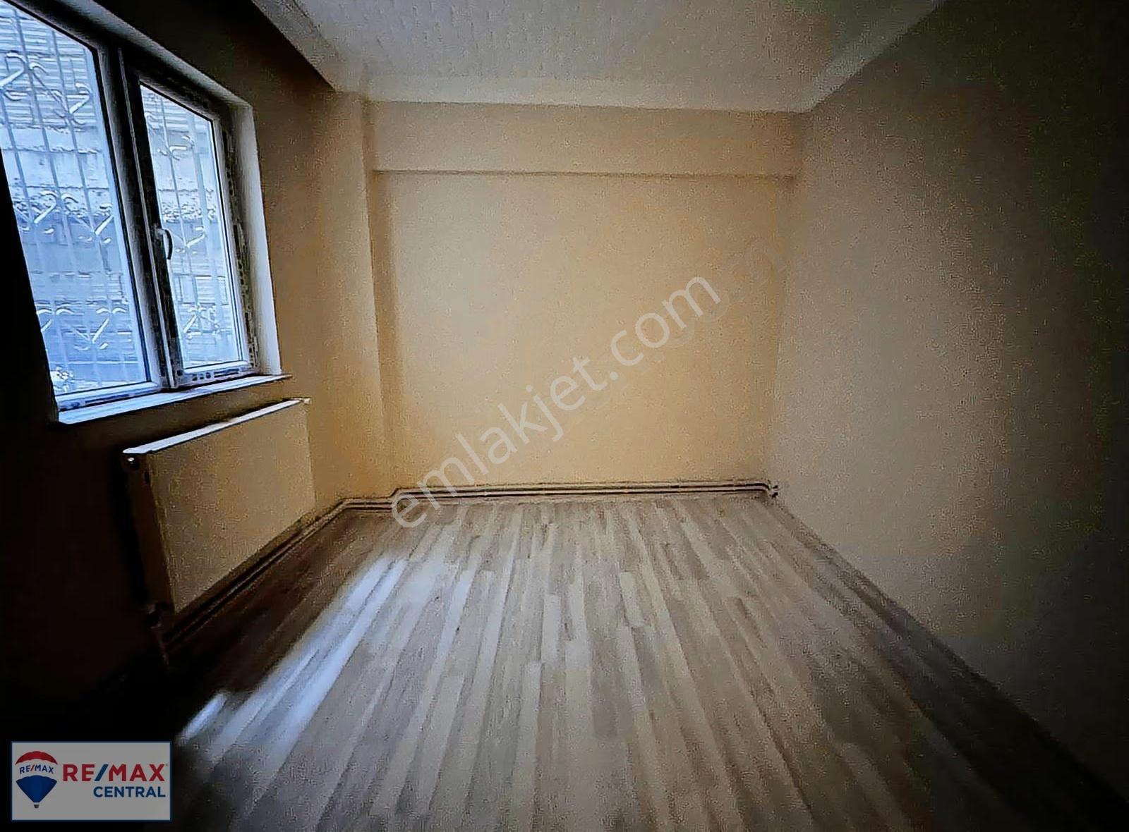 Remax Central'dan Mehmetpaşa'da 2+1 Satılık Daire - Görsel 15