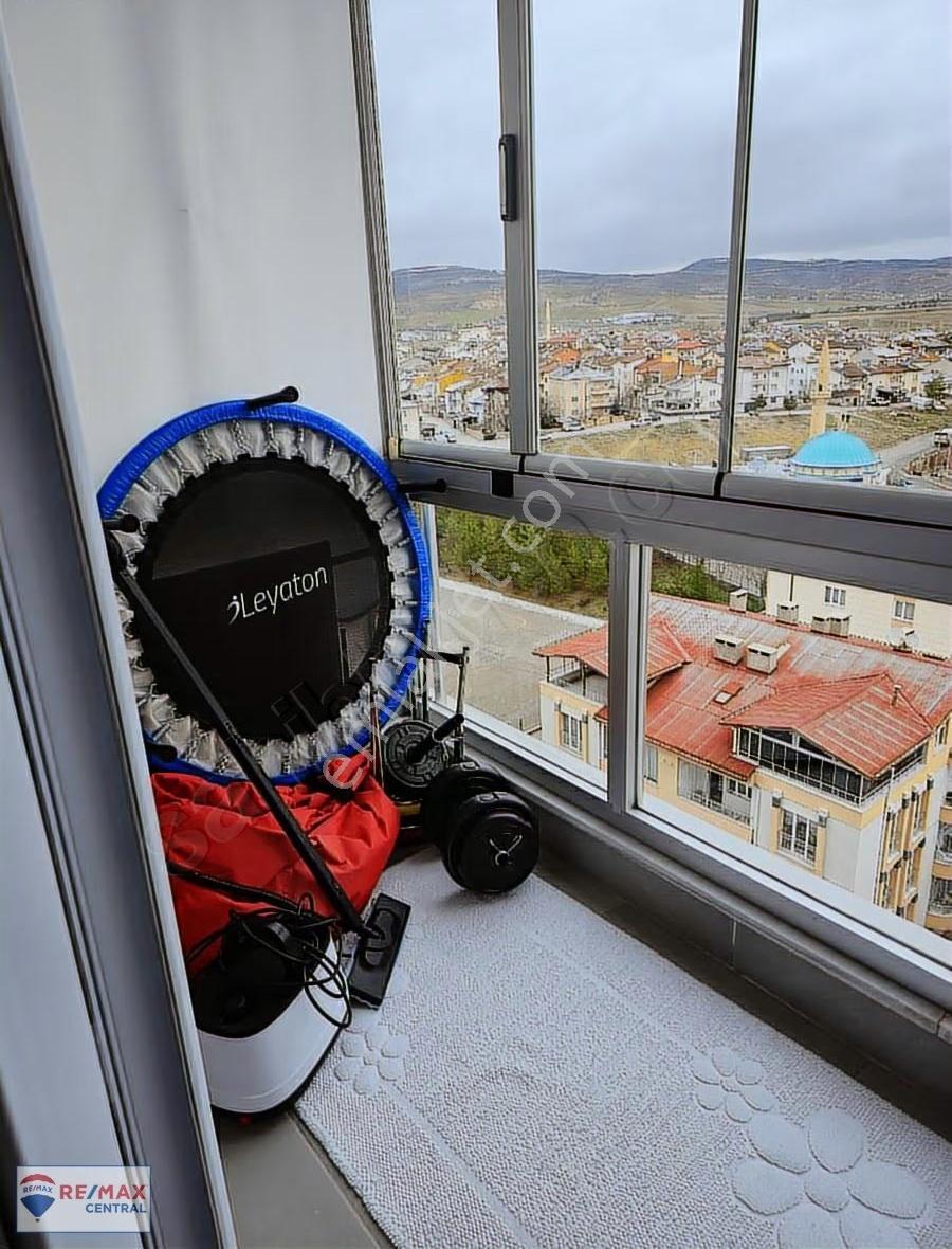 Re/max Central'dan Kış Bahçeli Ful Yapılı Arakat 3+1 Daire - Görsel 28