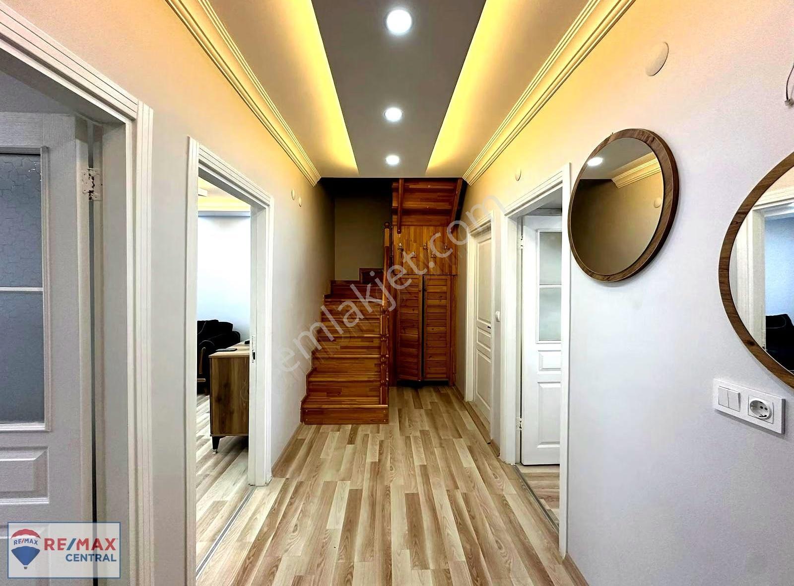 Remax Central' Kümbet Mah. 4+1 Dubleks Geniş Masrafsız Otoparklı - Görsel 5