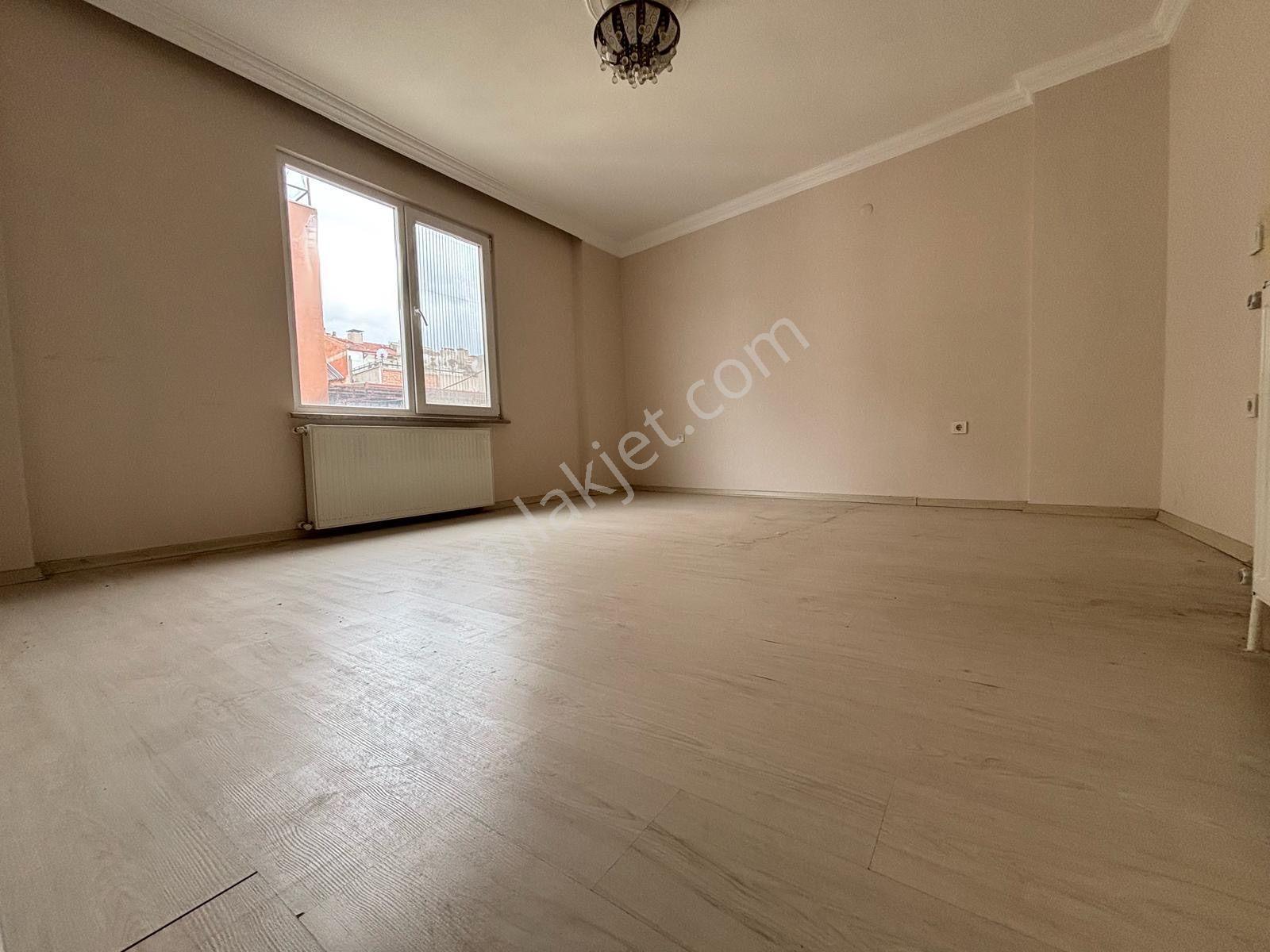 Mera Emlaktan Cumhuriyet Mh. Krediye Uygun 3+1 140m2 Daire - Görsel 35