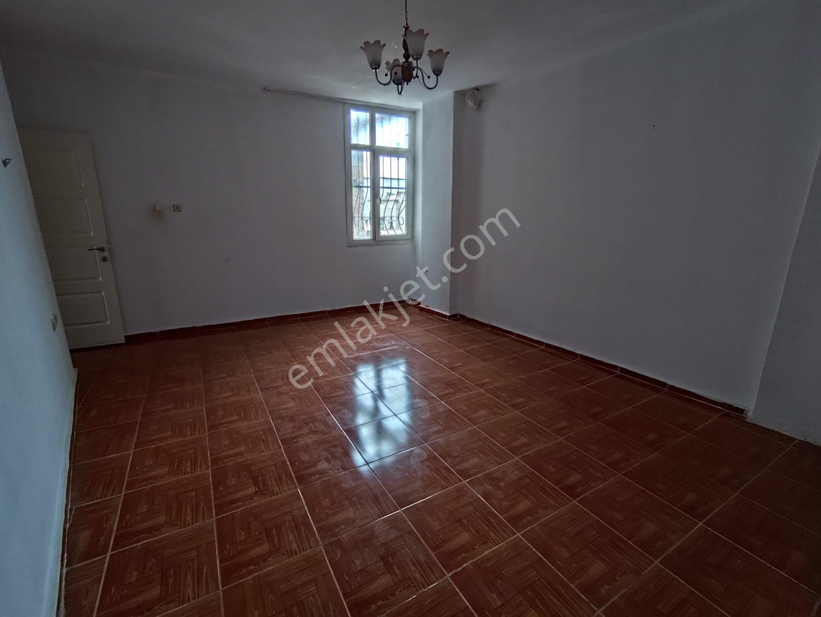 Saydam Caddesi Ceylan Piliç Arkası 3+1 Kiralık Daire - Görsel 10