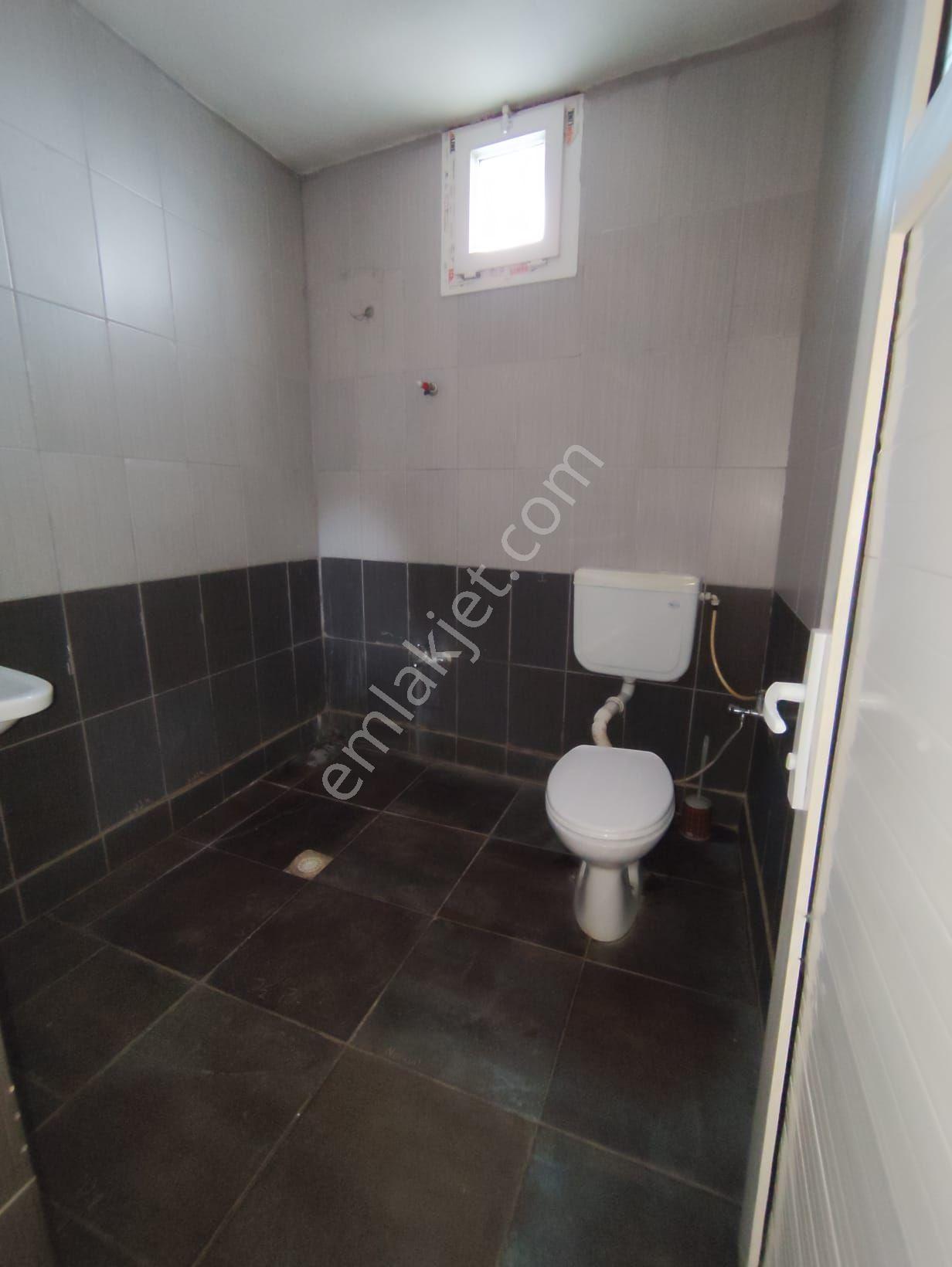 Saydam Caddesi Ceylan Piliç Arkası 3+1 Kiralık Daire - Görsel 13