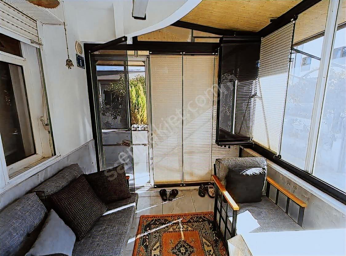 Burhaniye İmko Sitesinde Havuzlu, Bahçeli, Satılık 6+1 Villa - Görsel 26