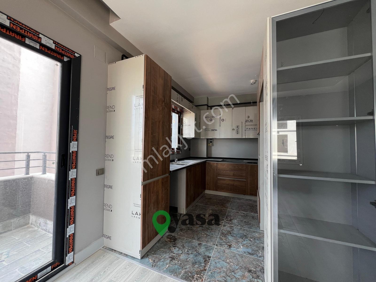 Yaşa Gyd - Mezitli Merkez 2+1 Kiralık Sıfır Lüks Daire - Görsel 2