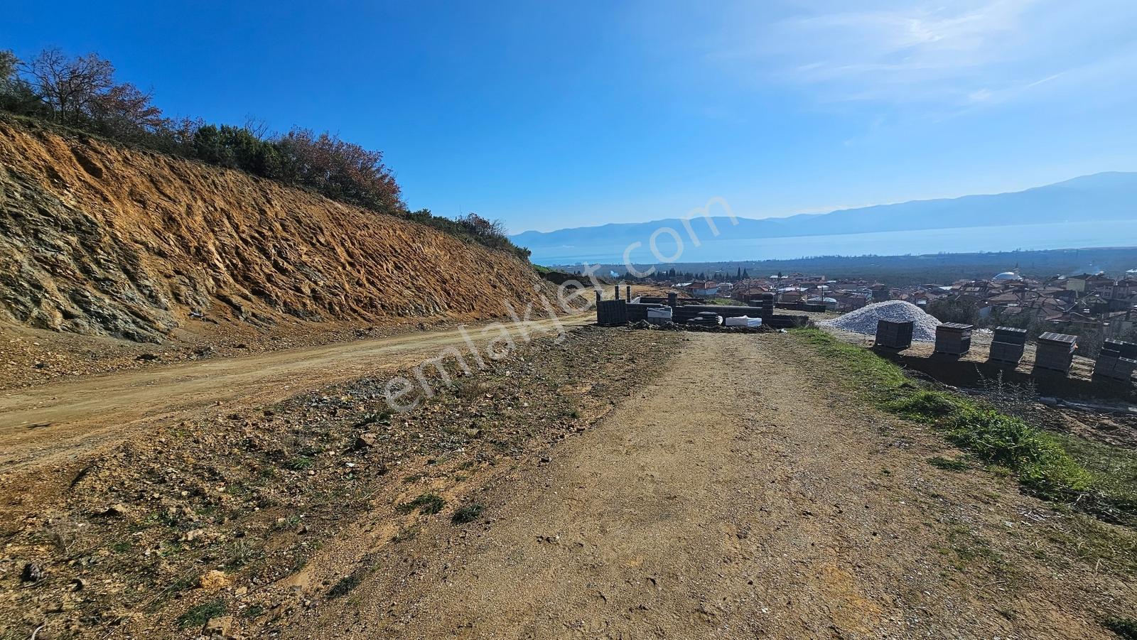 Orhangazi Çakırlı'da 320 M²/ Göl Manzaralı Villa İmarlı Arsa - Görsel 17