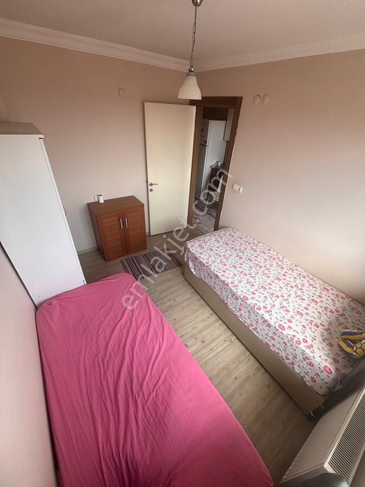 Sümer'de Hürriyet Caddesi Üzerinde Full Eşyalı Kiralık 1+1 Daire - Görsel 24