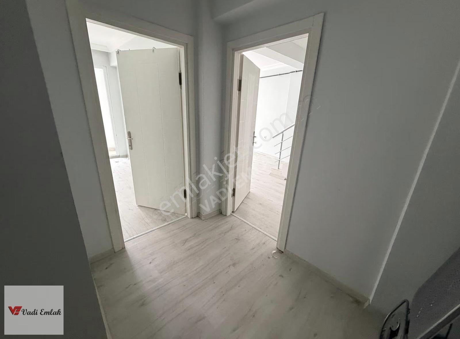 Semerkant Mahallesinde Satılık Dubleks 2+1 Daire - Görsel 27