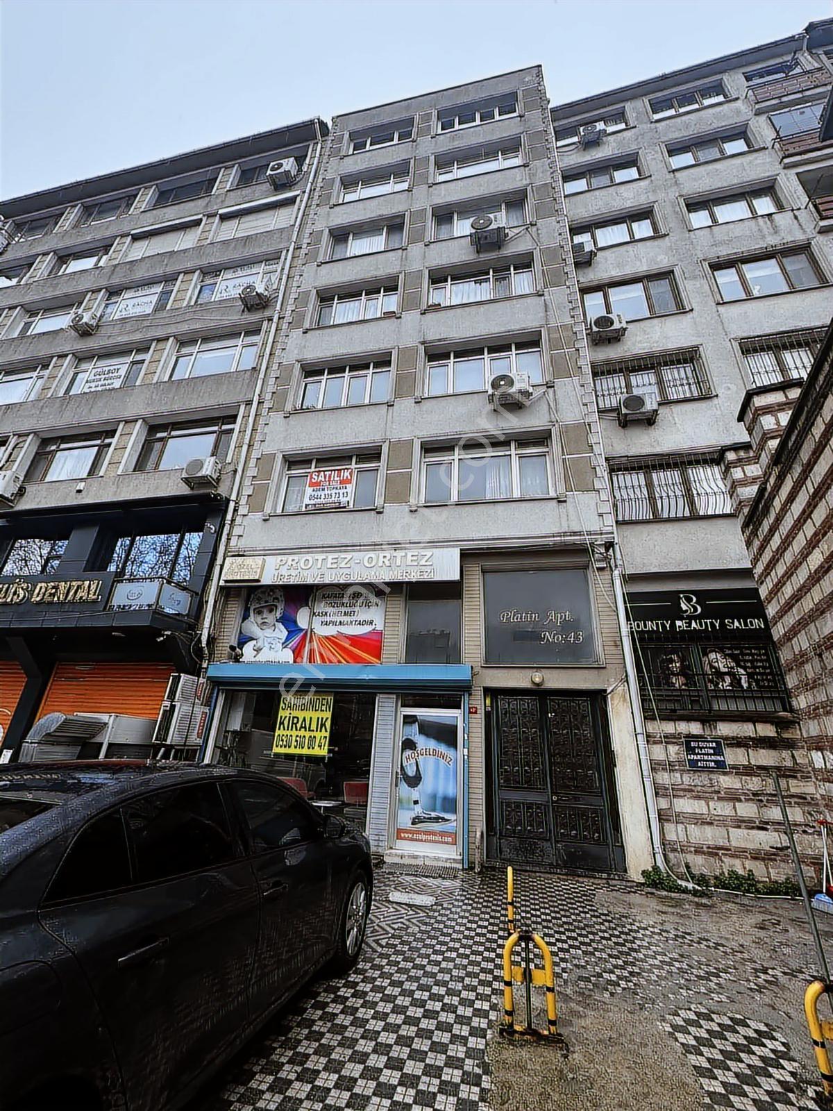 Millet Caddesinde Otoparklı Daire - Görsel 11