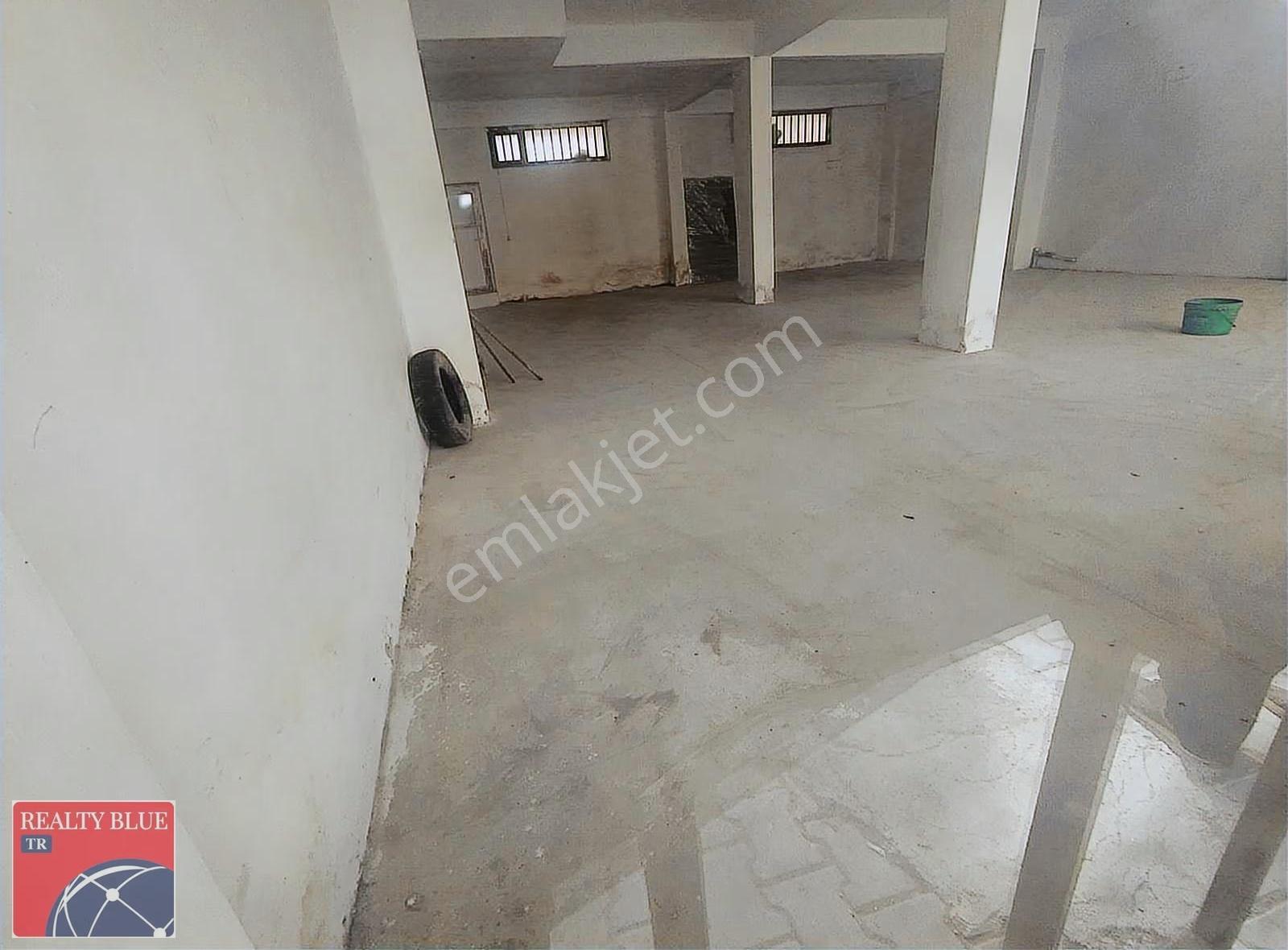 Sultanbeyli Battal Gazi Mahallesinde 100 M2 Net Kiralık Dükkan - Görsel 4