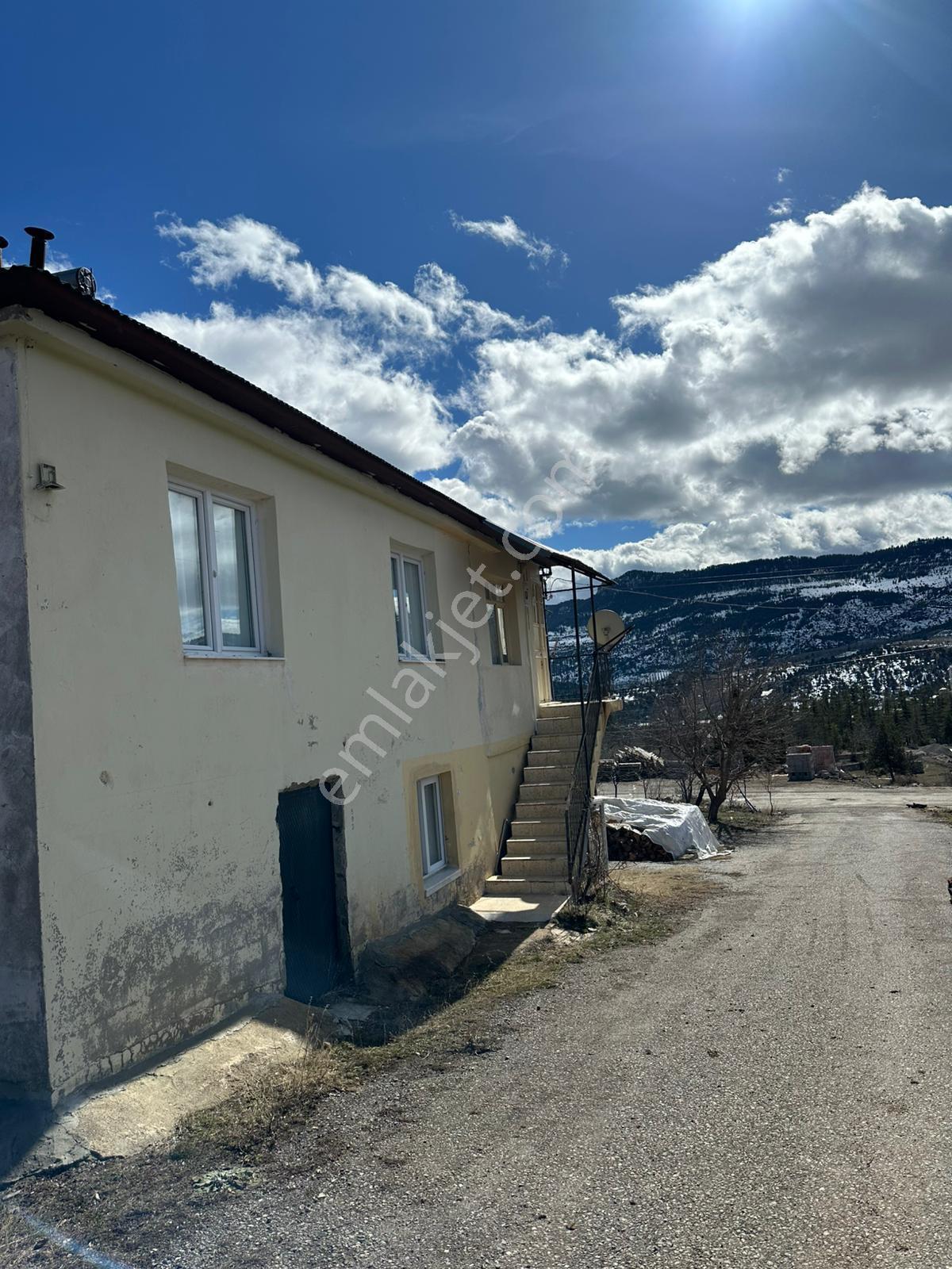Bolkar Emlak’tan Arslanköy’de Satılık 2 Katlı Ev & 824 M² Arsası - Görsel 31