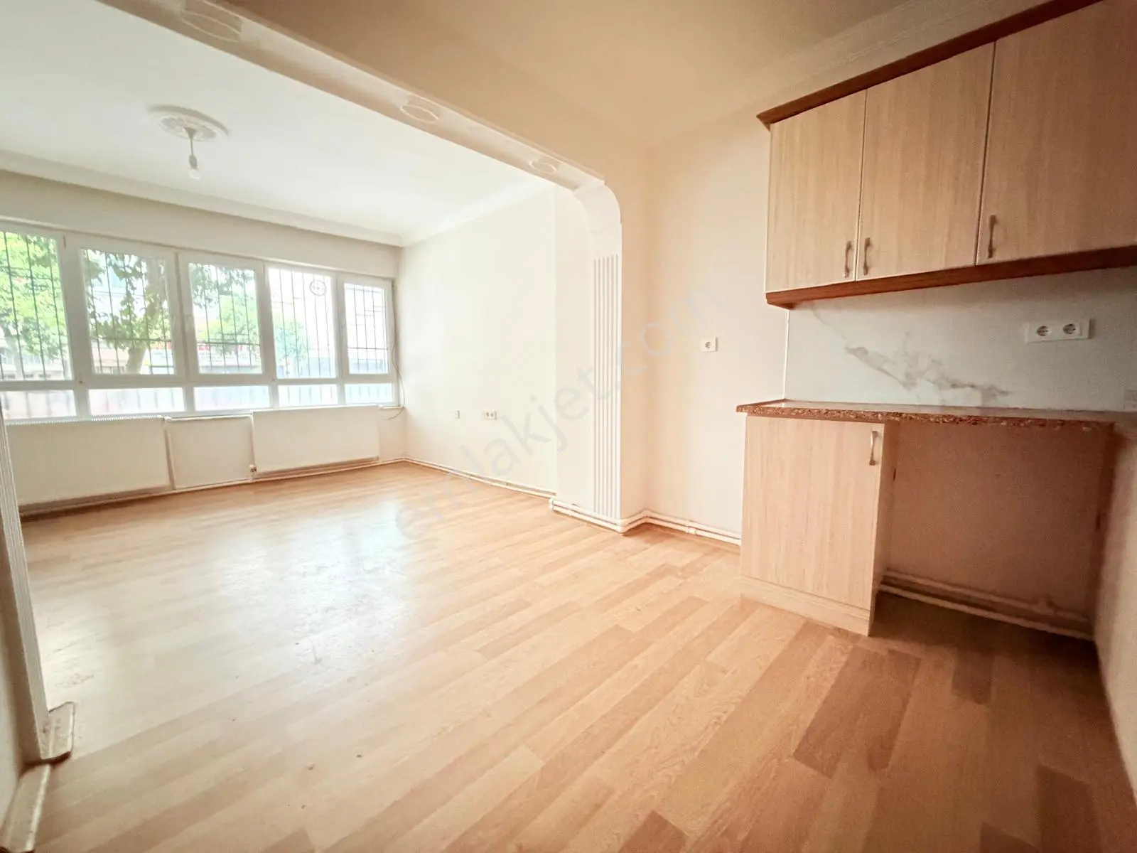 🏡 Göl-san Gayrimenkul’den 🏡 Kurtuluş Mah. Cadde Üzerinde Doğalgazlı Satılık Daire - Görsel 5