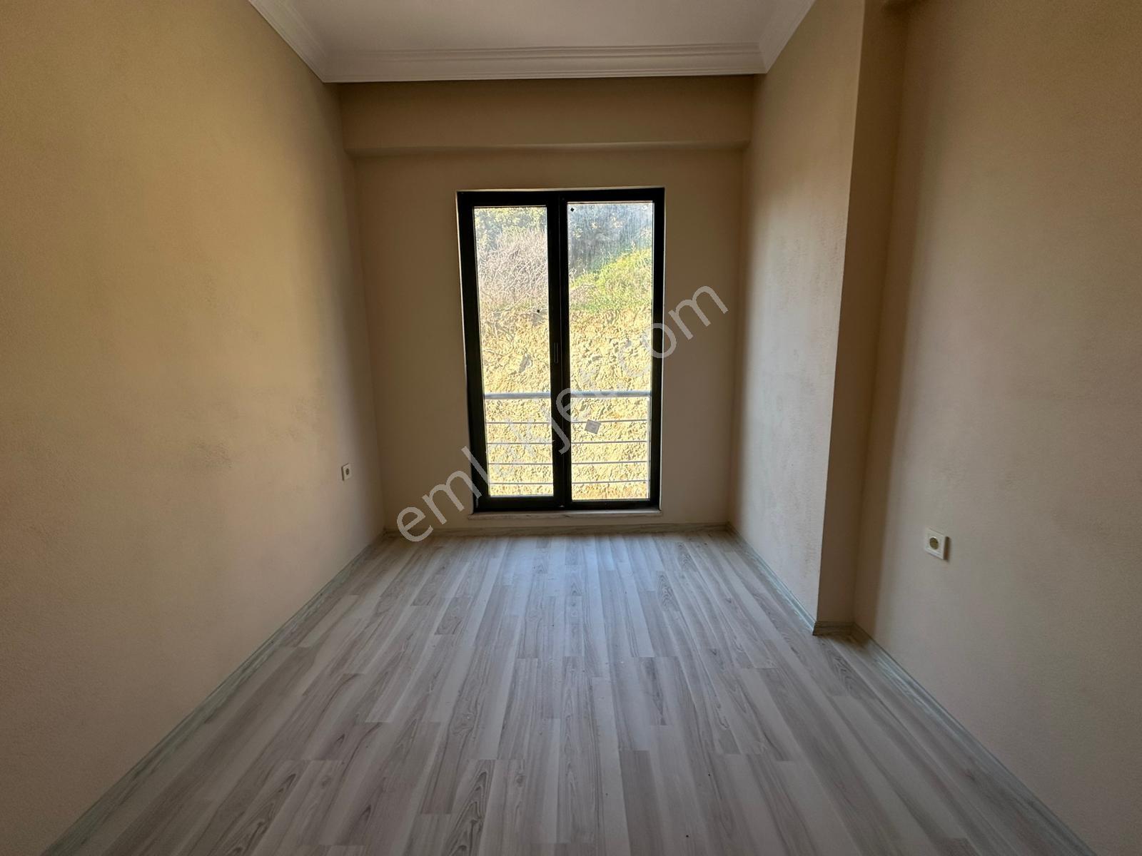 İmroz Emlak'tan Şehrin Gürültüsünden Uzak Sıfır 2+1 Daire - Görsel 32
