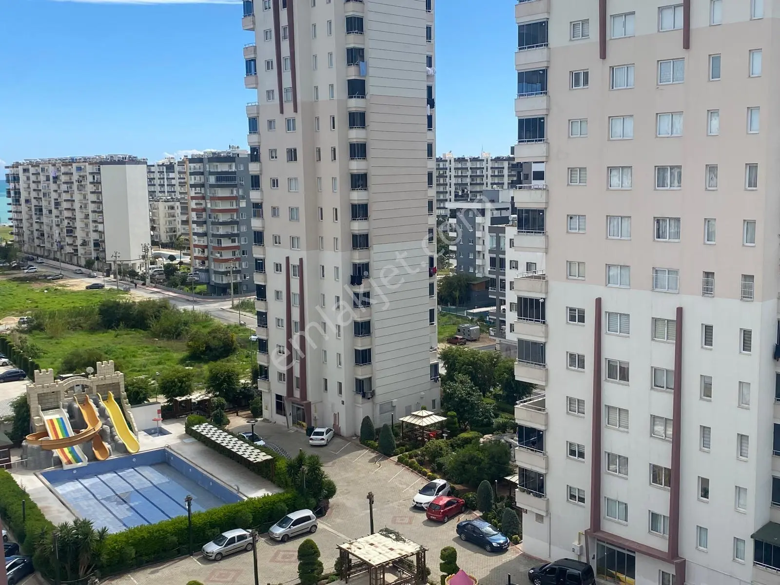 3+1 Tece Migros Jet Civ. Geniş 130 M2 Neti Olan Havuzlu Daire - Görsel 4