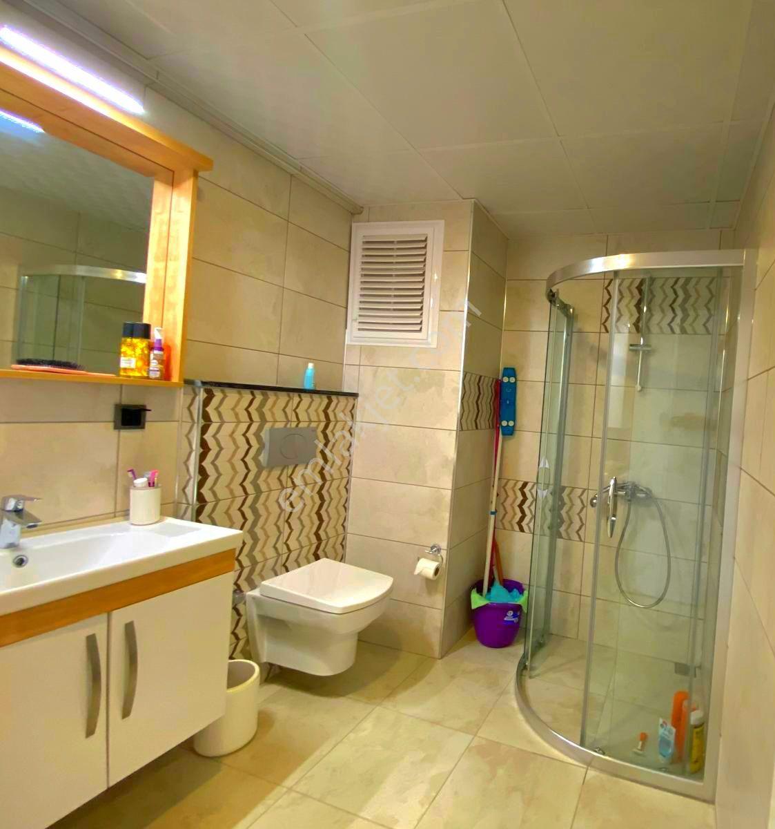 Kuşadasında Havuzlu Sitede Ful Eşyalı Doğalgazlı 2+1 Daire - Görsel 27